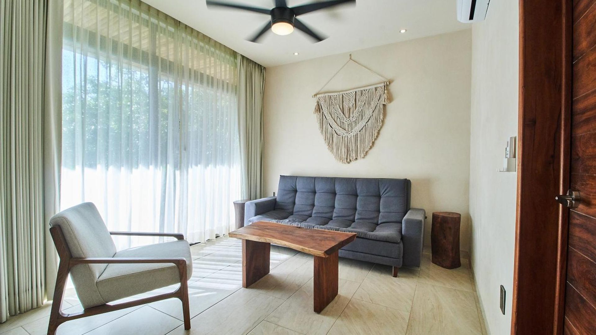 Jungle Penthouse With 2 Pools And Private Rooftop Terrace