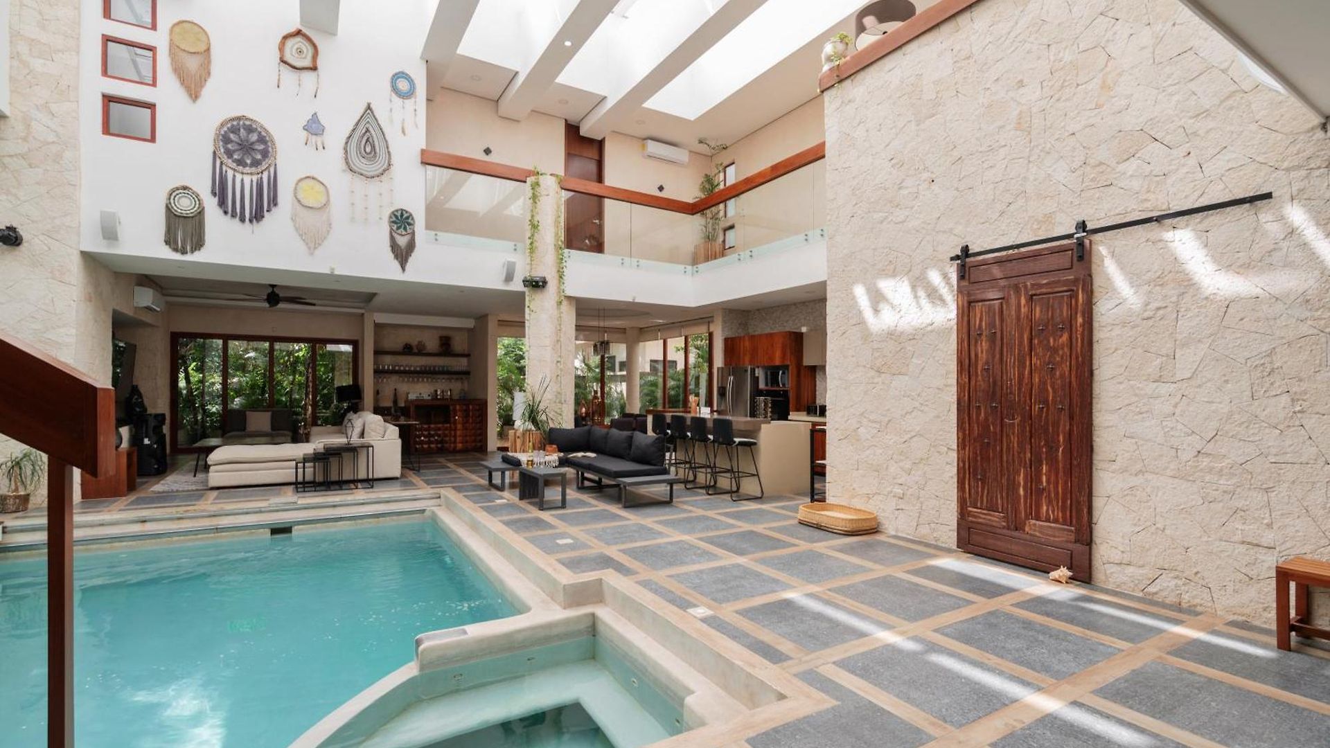Villa Tikal *