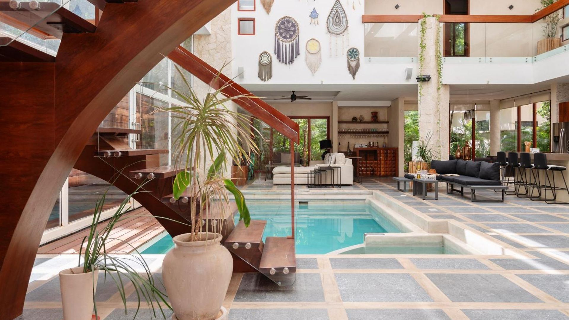 Villa Tikal *