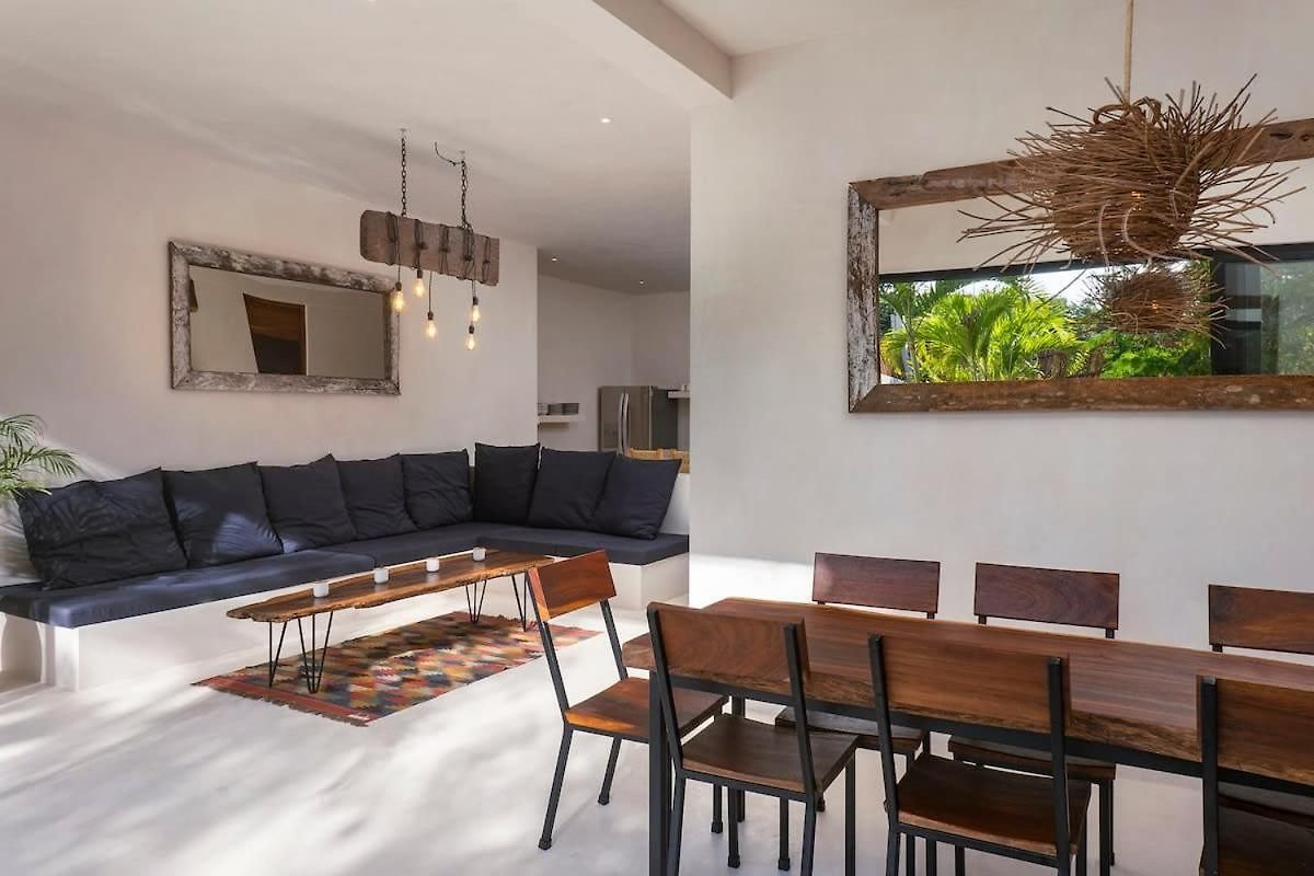 Jungle 3br Villa, Garden & Pool, La Veleta Holiday home *
