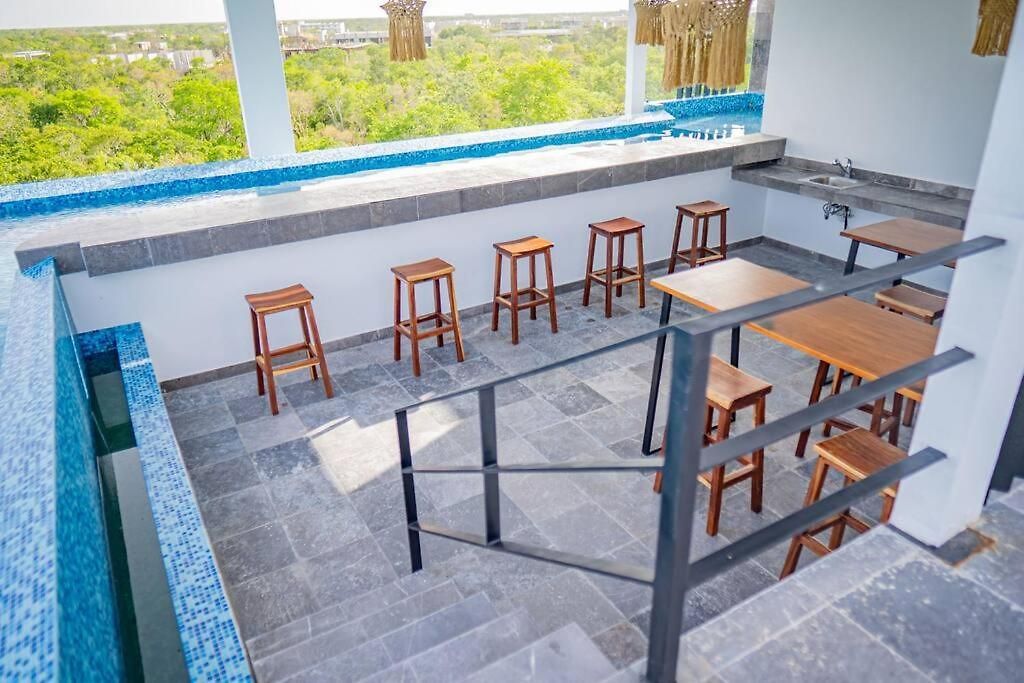 Apartment Level With Minifridge Microwave And Splash Pool Tulum
