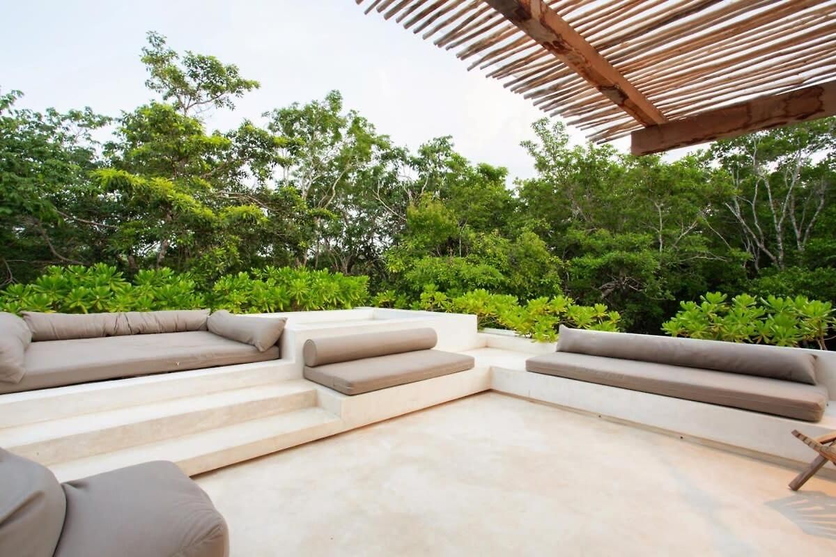Stunning 4br, Concierge Service, Gated, Paddle Court