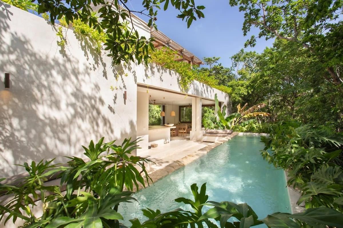 Villa Stunning 4br, Concierge Service, Gated, Paddle Court *
