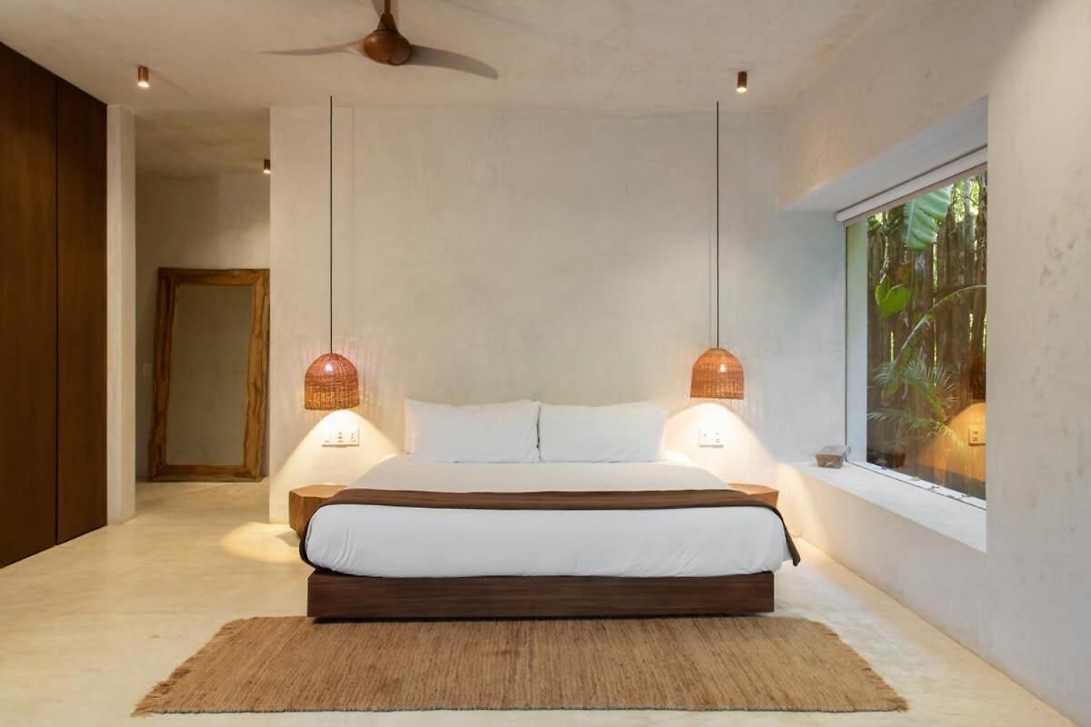 Stunning 4br, Concierge Service, Gated, Paddle Court Villa *