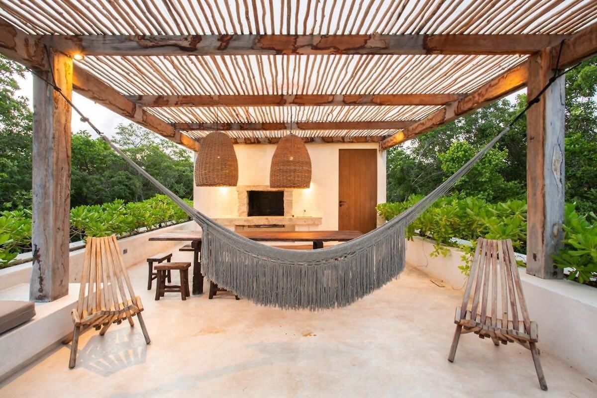 Stunning 4br, Concierge Service, Gated, Paddle Court Villa