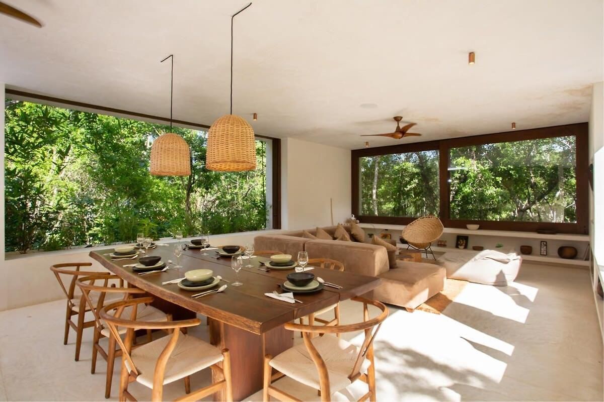 Villa Stunning 4br, Concierge Service, Gated, Paddle Court Tulum