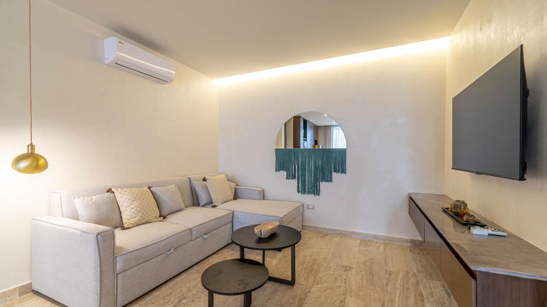 Lux 1br With Rooftop Pool, Spa, Gym, Kids Playroom Holiday home *