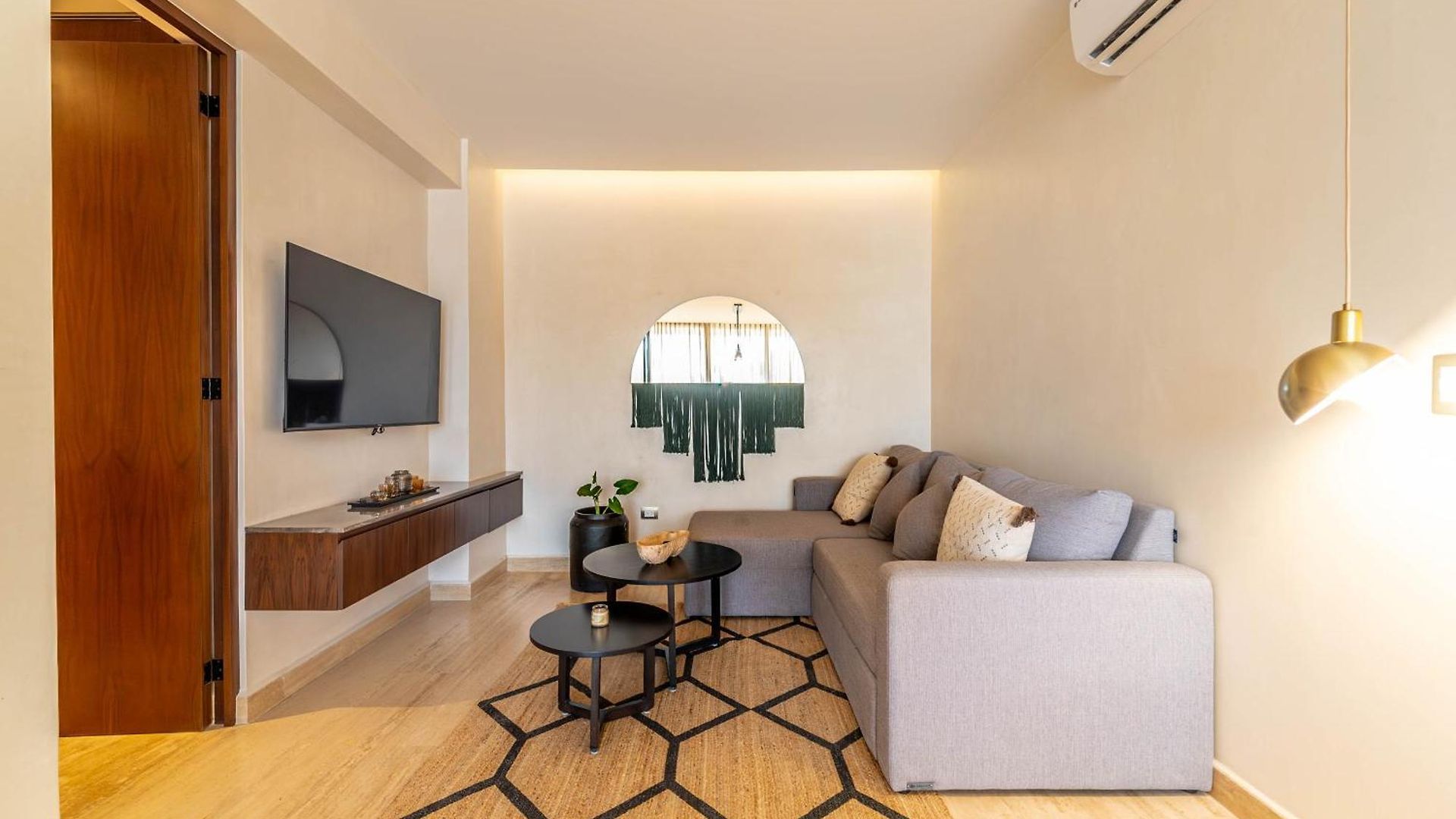 Holiday home Lux 2br With Rooftop Pool, Spa, Gym, Kids Playroom Tulum