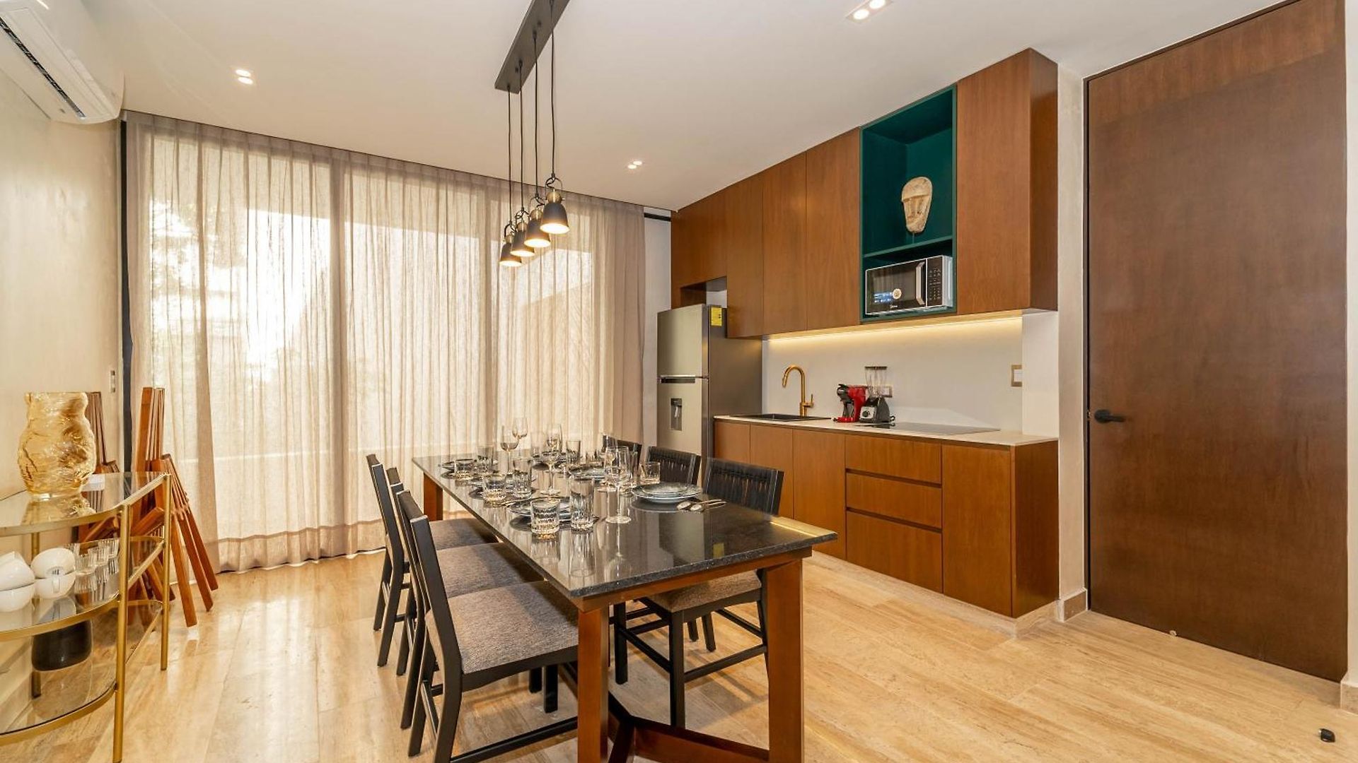 Lux 1br With Rooftop Pool, Spa, Gym, Kids Playroom Holiday home