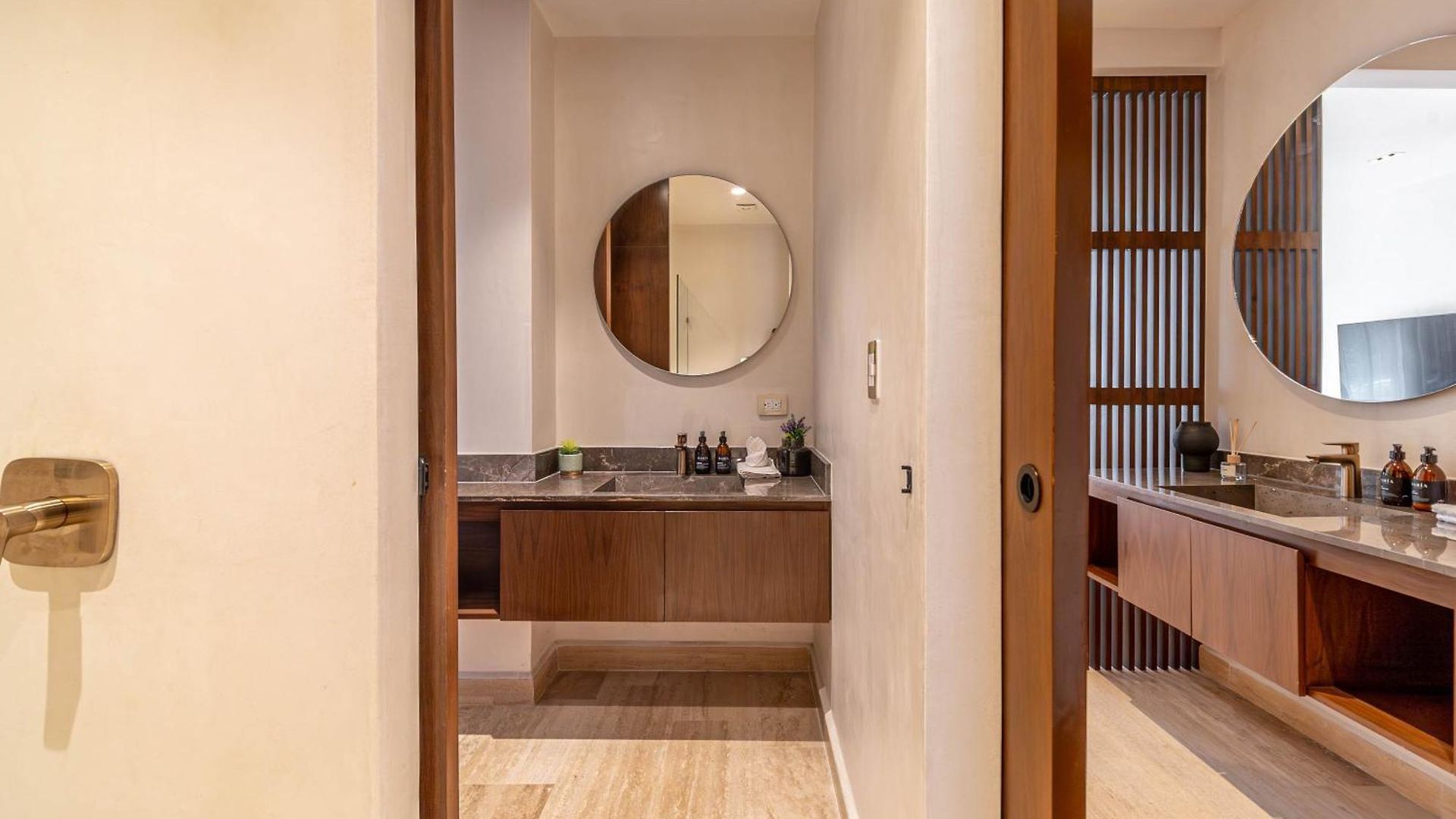 Lux 2br With Rooftop Pool, Spa, Gym, Kids Playroom Holiday home *