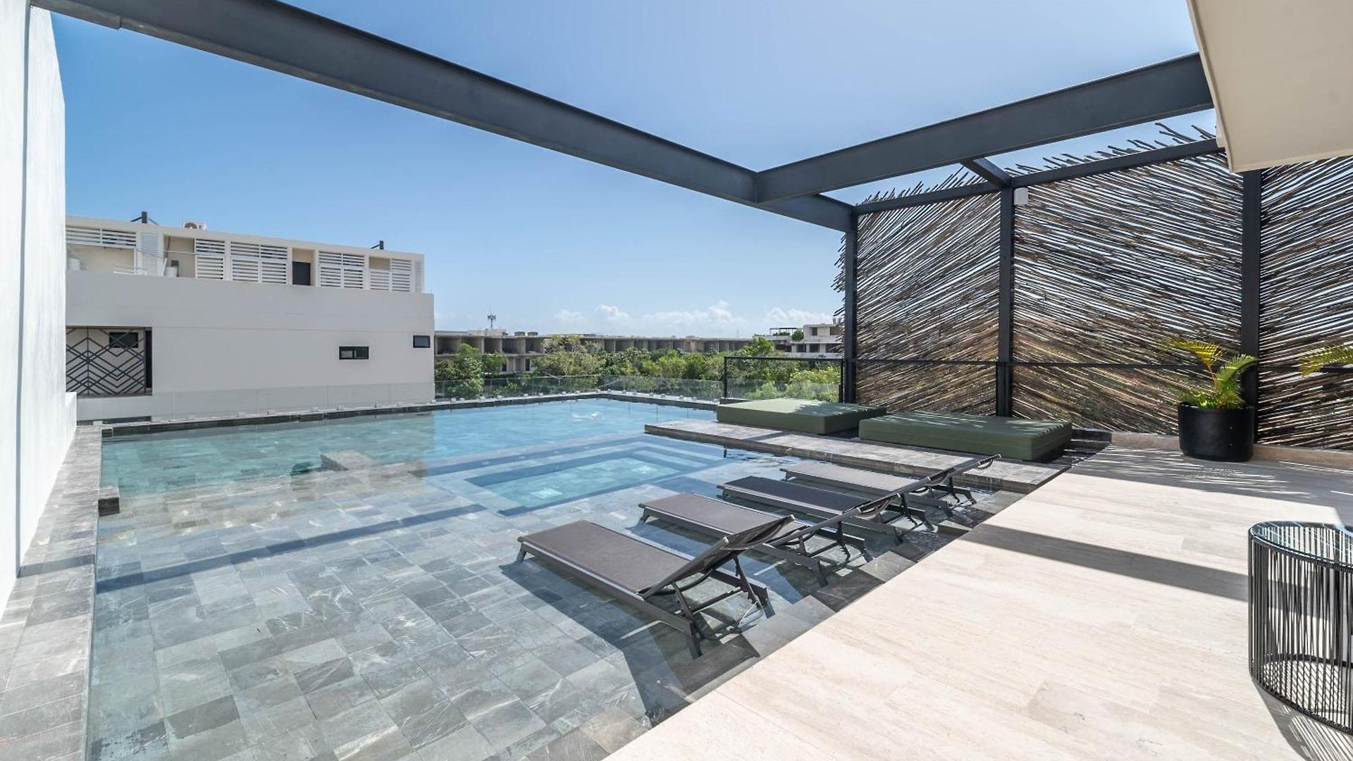 Lux 2br With Rooftop Pool, Spa, Gym, Kids Playroom #229