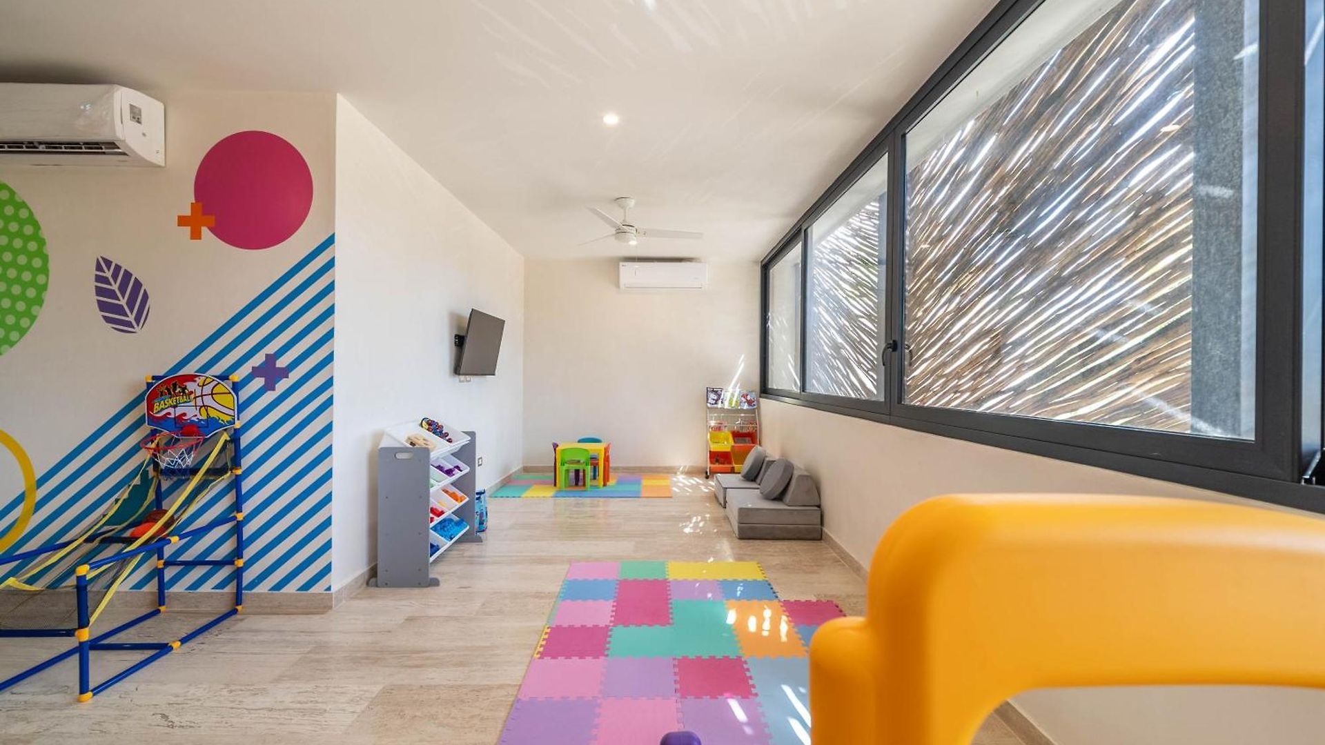 Lux 2br With Rooftop Pool, Spa, Gym, Kids Playroom #229 Holiday home Tulum
