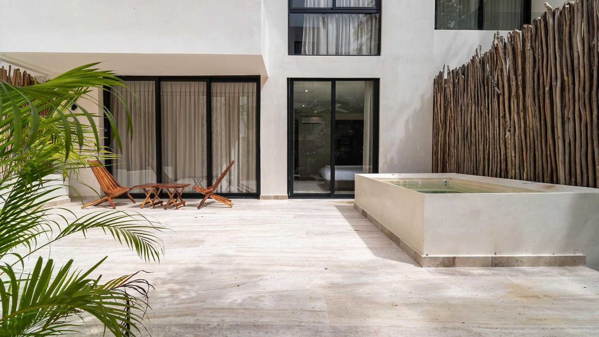 Holiday home 2br Plunge Pool, Rooftop Pool, Gym, Kids Playroom Tulum