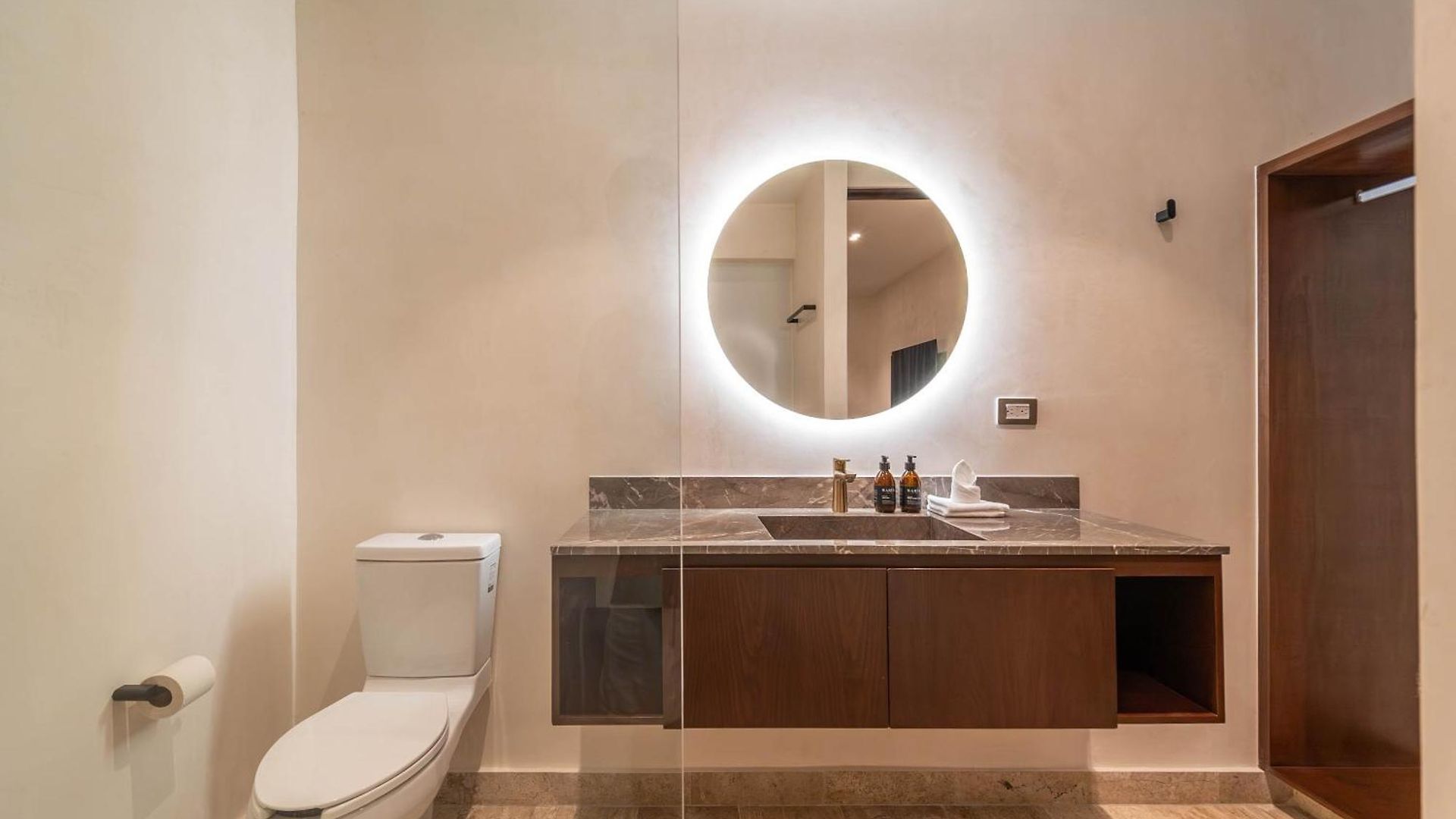 2br Plunge Pool, Rooftop Pool, Gym, Kids Playroom Holiday home *