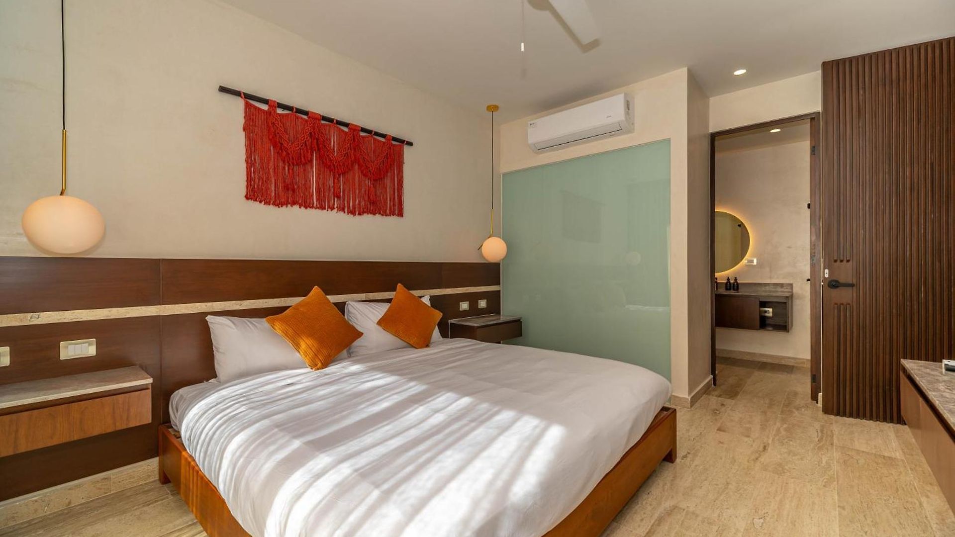 Lux 2br With Rooftop Pool, Spa, Gym, Kids Playroom #229 Holiday home *