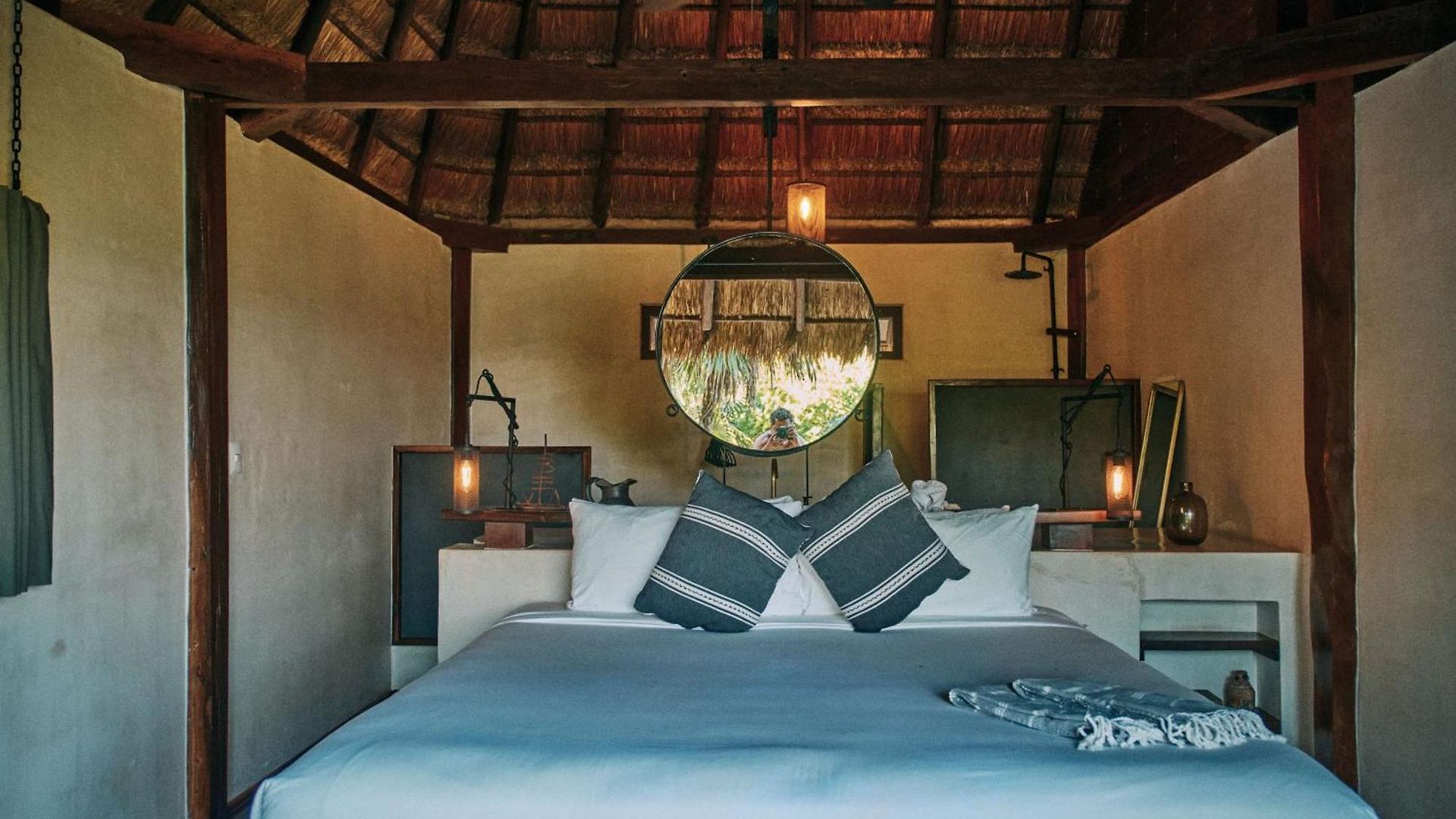 Libelula Beachfront 4*