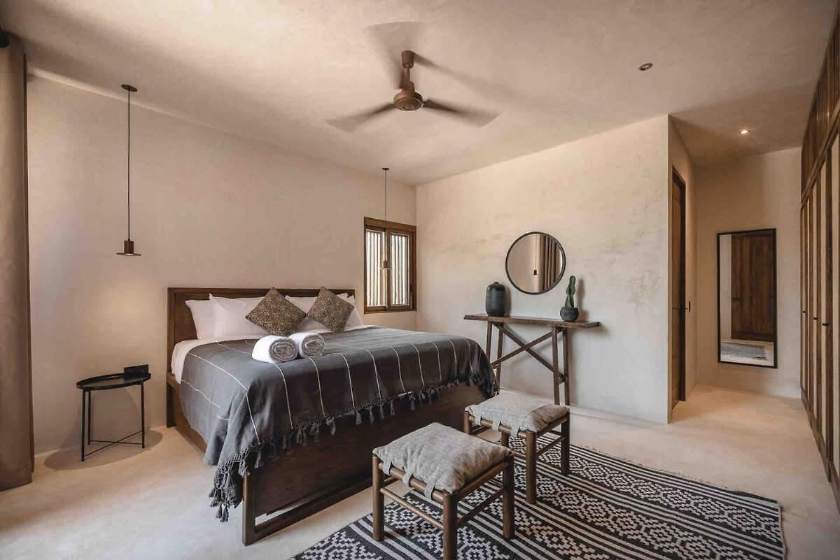 Boho Chic 3br Villa, La Veleta, Rooftop & Private Pool *