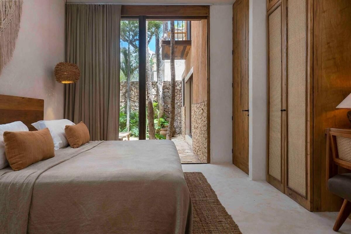 Stylish 3br With Rooftop Plunge Pool, La Veleta