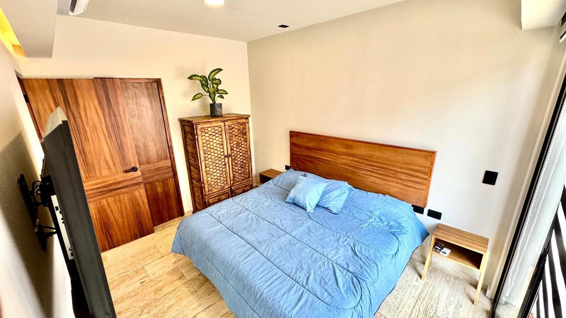 Chic 2br Condo, Private Jacuzzi And 2 Free Bikes Apartment Tulum
