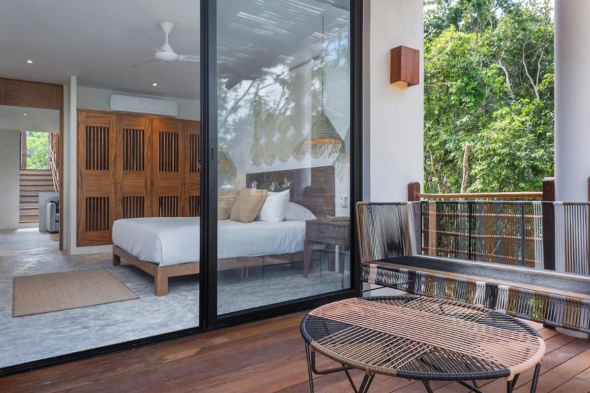 Villa 4br Jacuzzi Private Pool Gated Community Tulum