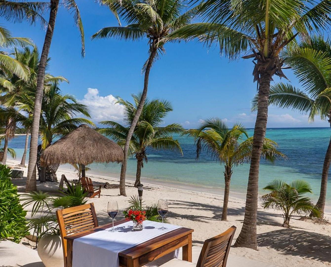 Mantaray Hotel
