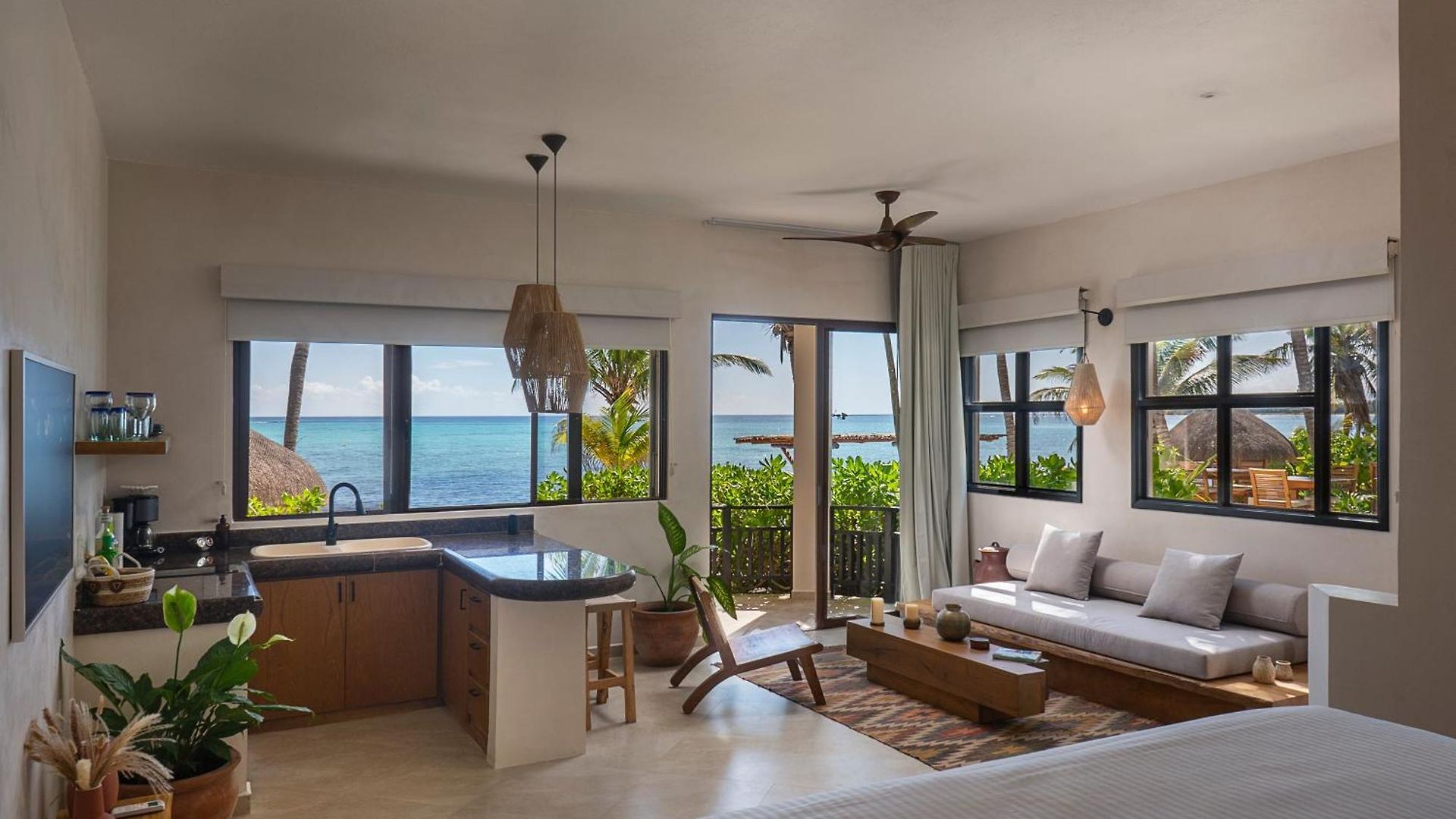Hotel Mantaray