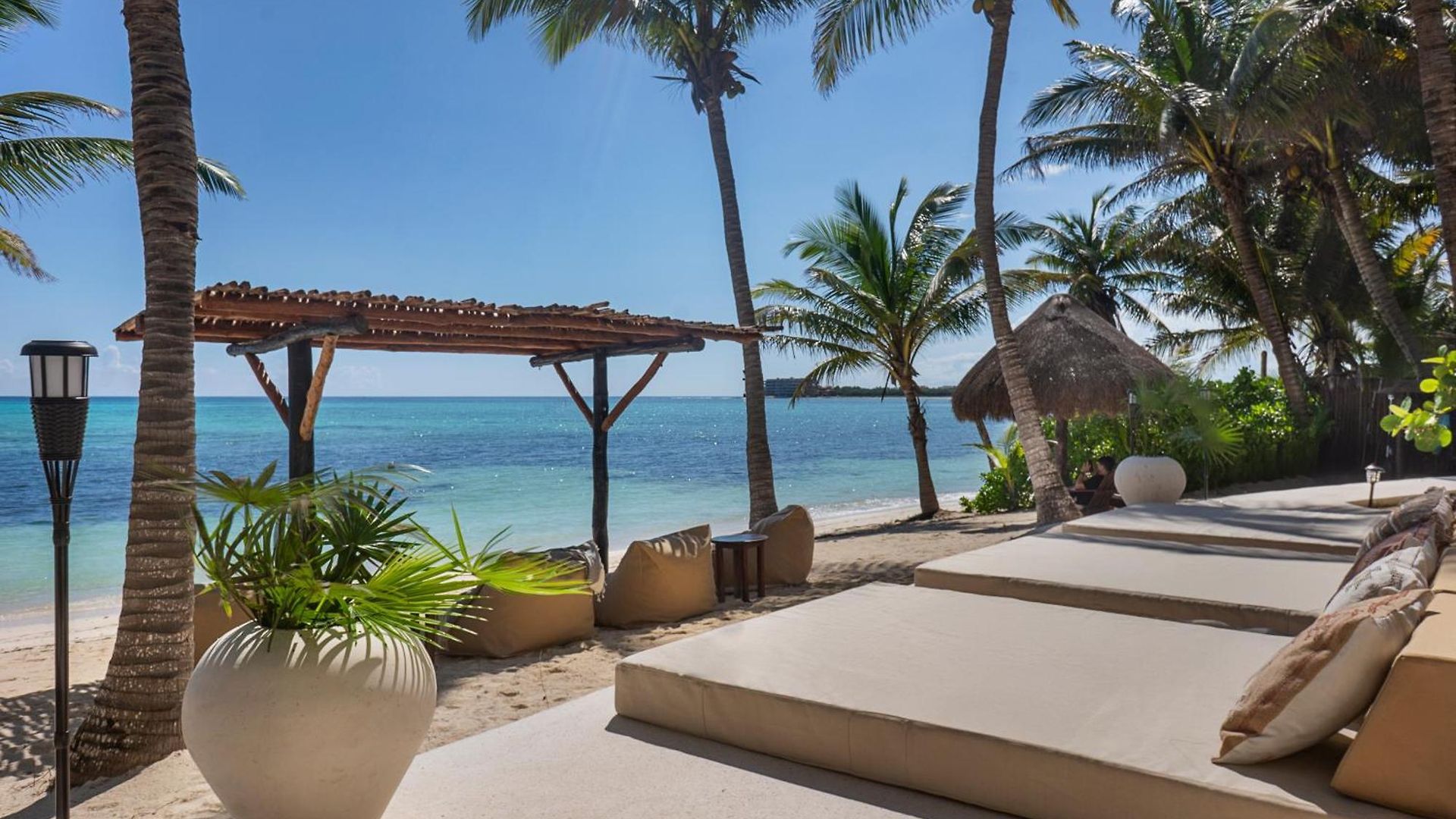 Mantaray Hotel 5*