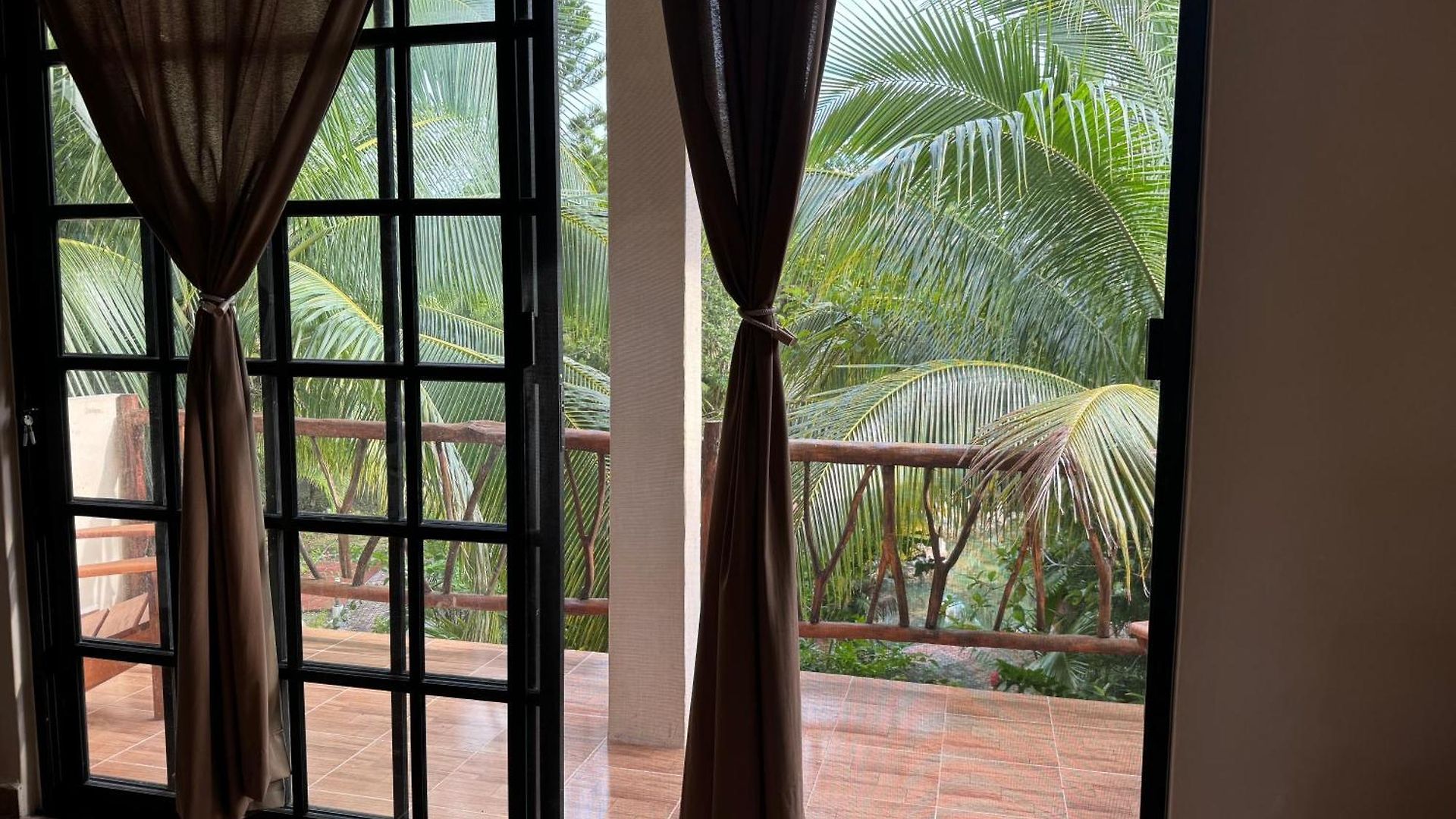 Aparthotel Casa Jardin Del 4*