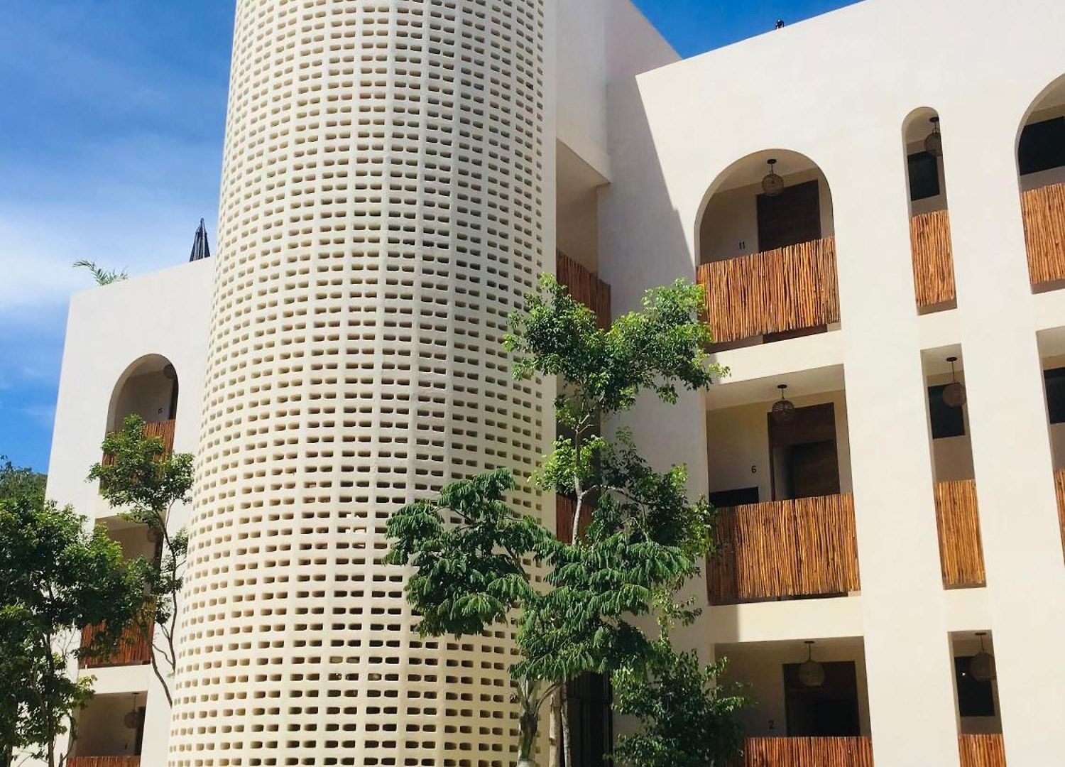 Tierra - Pool & Roof Panoramic