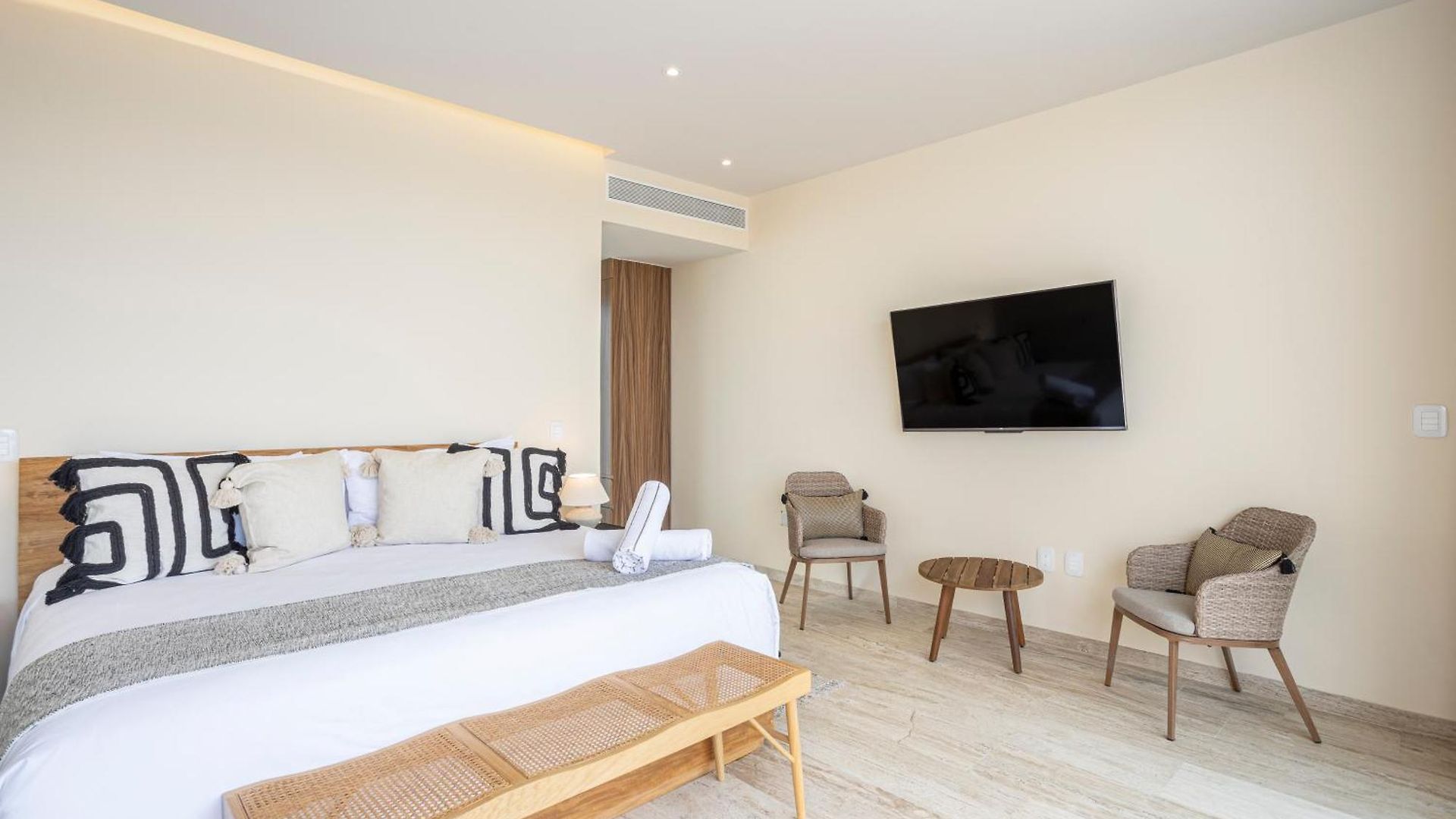 Mistiq Tulum