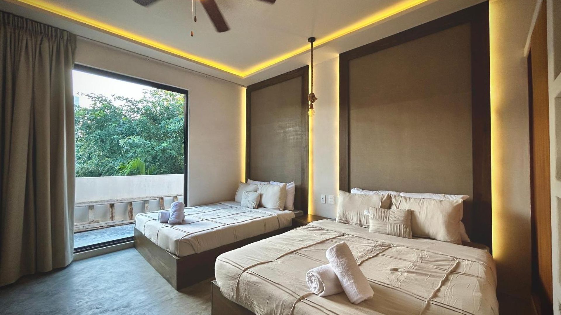 Stunning In The Heart Of La Veleta Villa Tulum