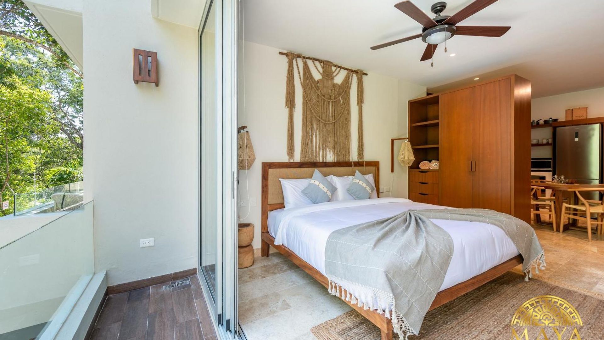 Apartahotel Nhoa By Maya Pm