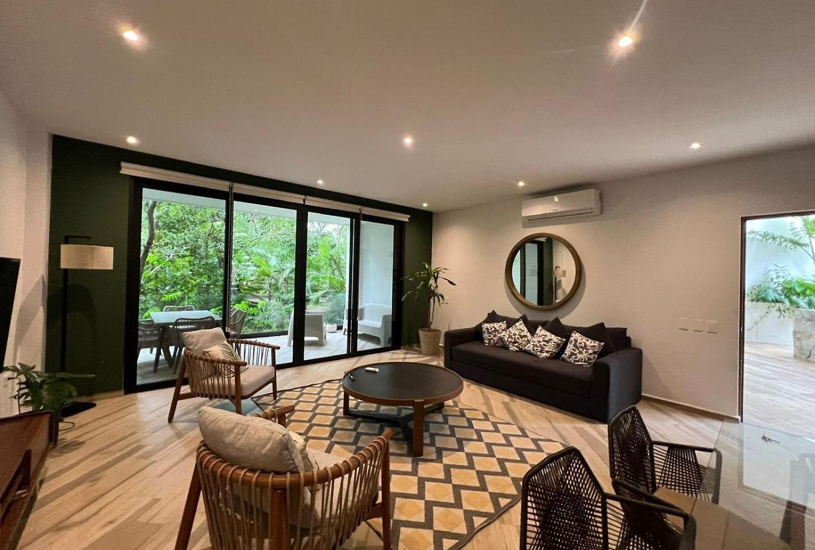 Holiday home Oasis Yaaxlum