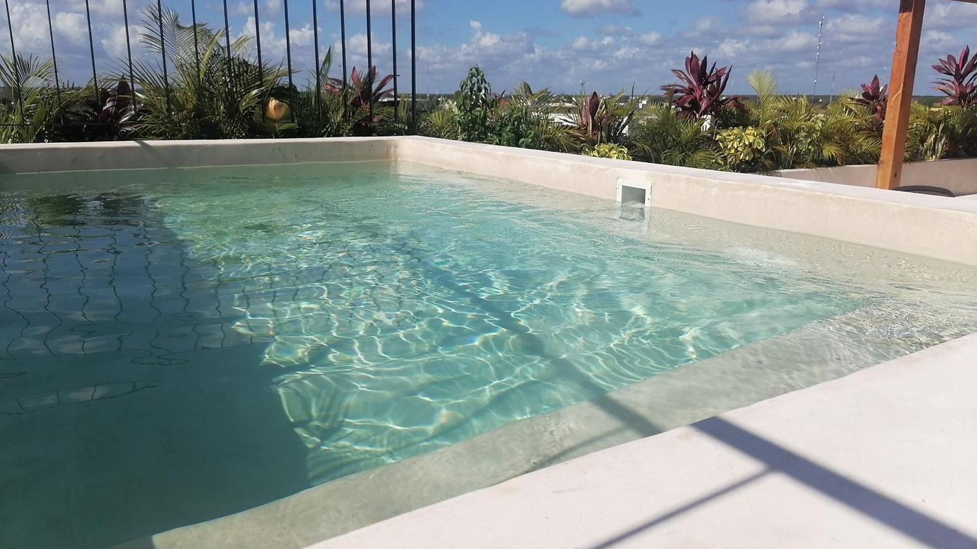 Apartamento Bright 2br Loft With Rooftop Pool In Downtown Location Tulum