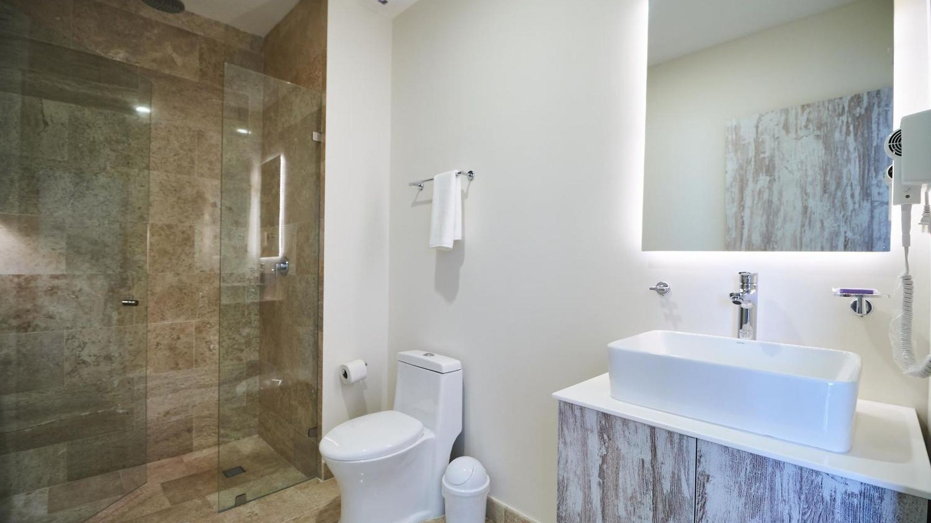 Apartamento Luxury 2 Story Penthouse With Private Pool, Gym & Rooftop
