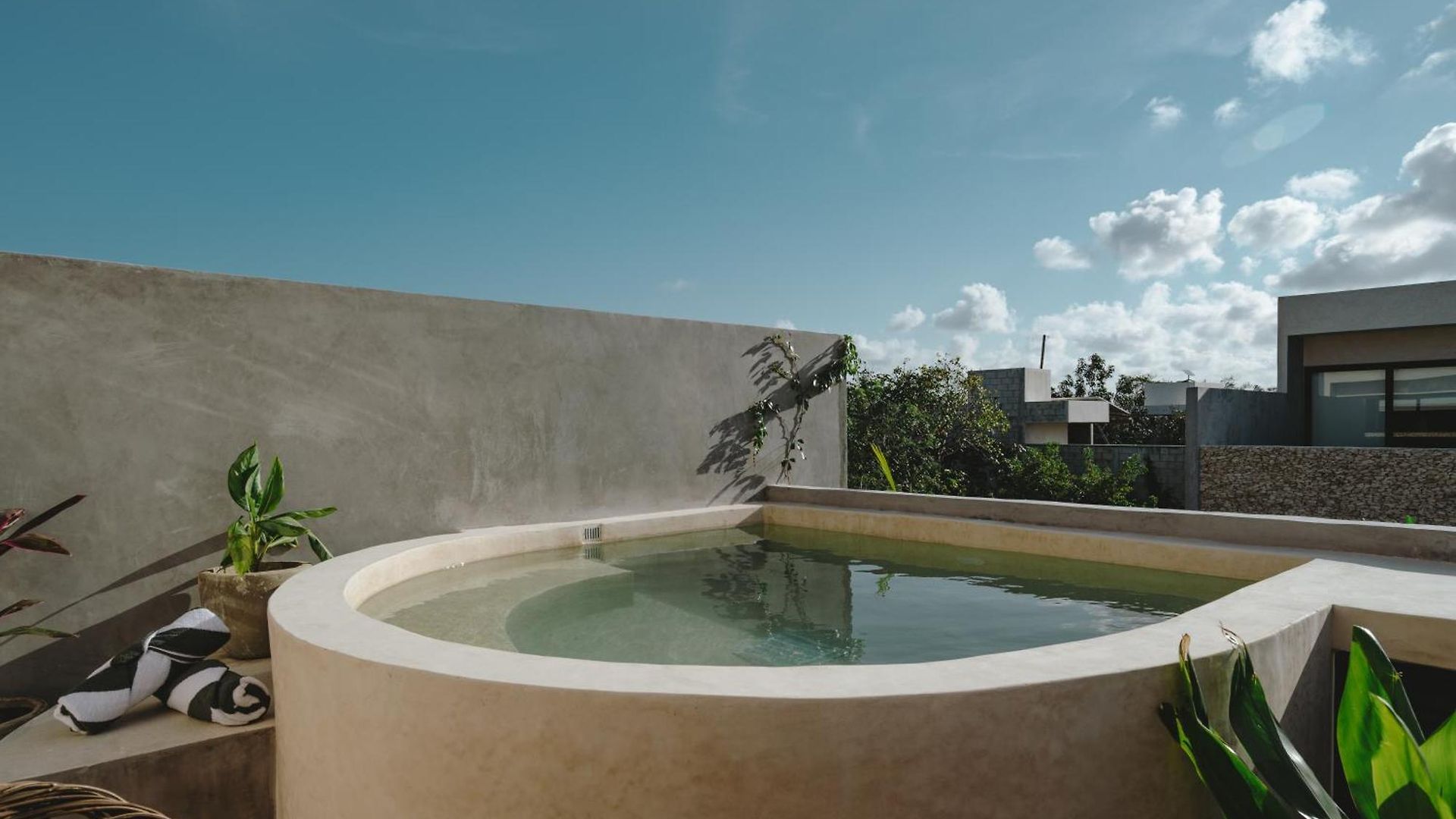 Luxury With Private Terrace And Pool *