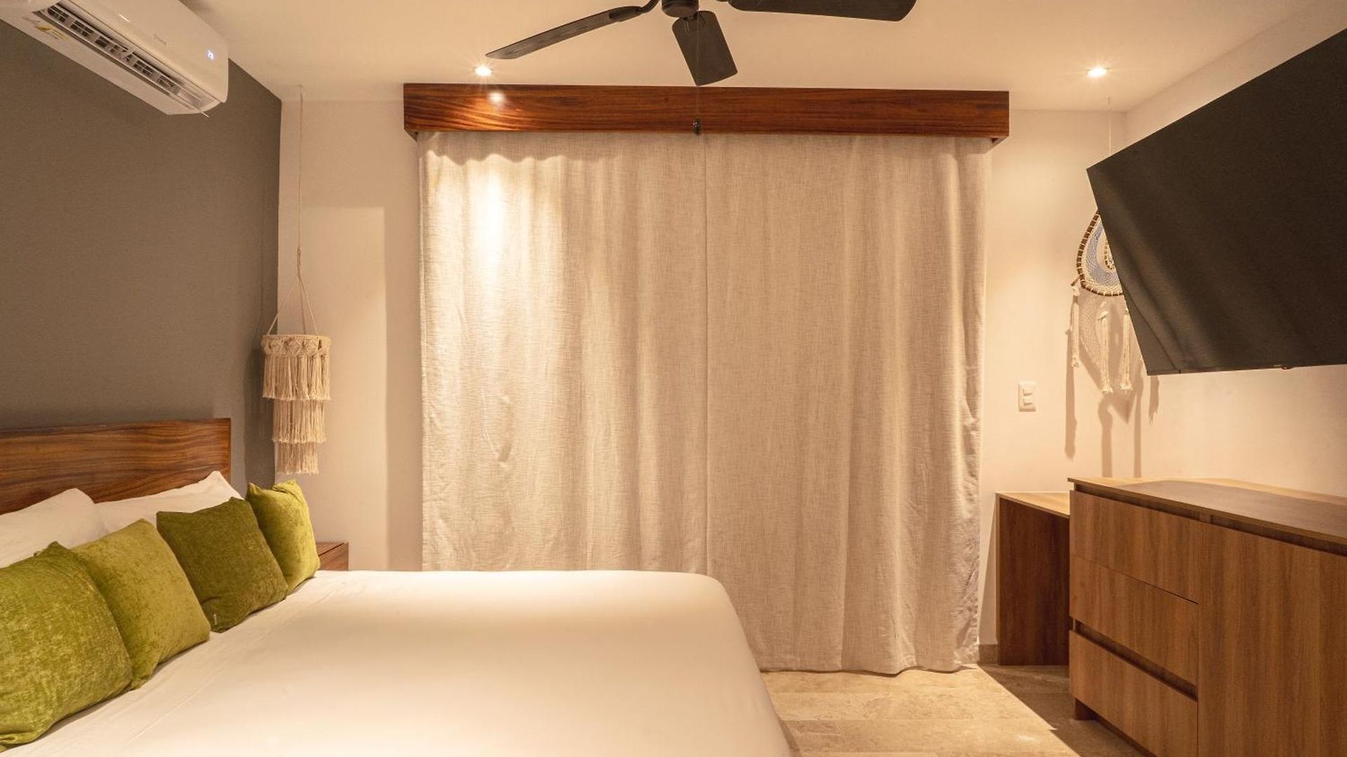 Modern Sleeps 2 Apartment