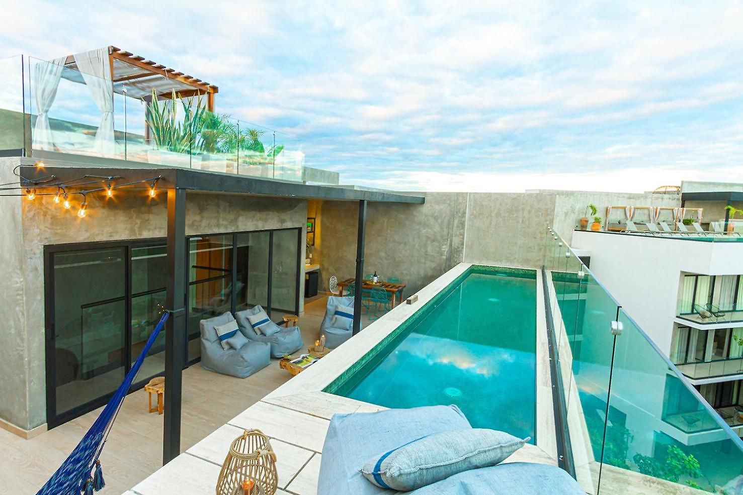 Impresionante Tuk Apartahotel 4*