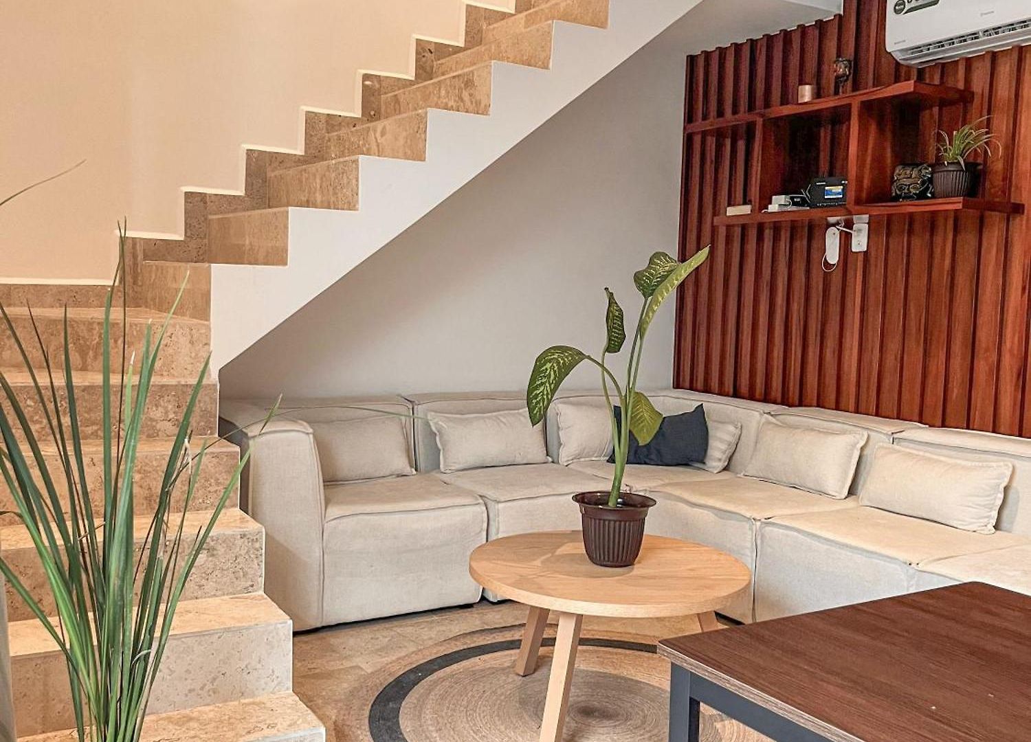Elegant With Private Bathroom In Luxury Penthouse *