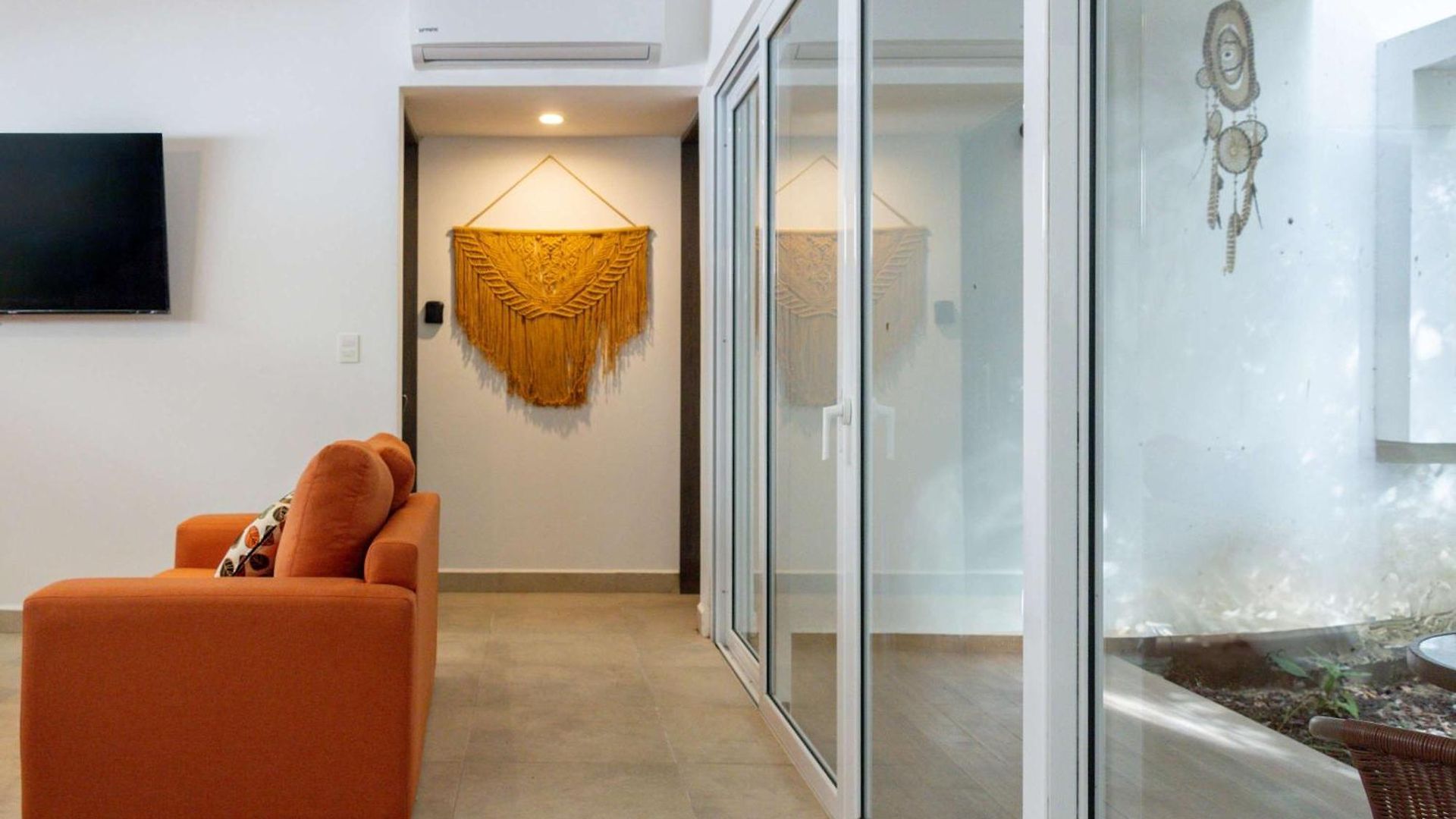 Modern With 2 Bdr Gym & Pool Apartamento *