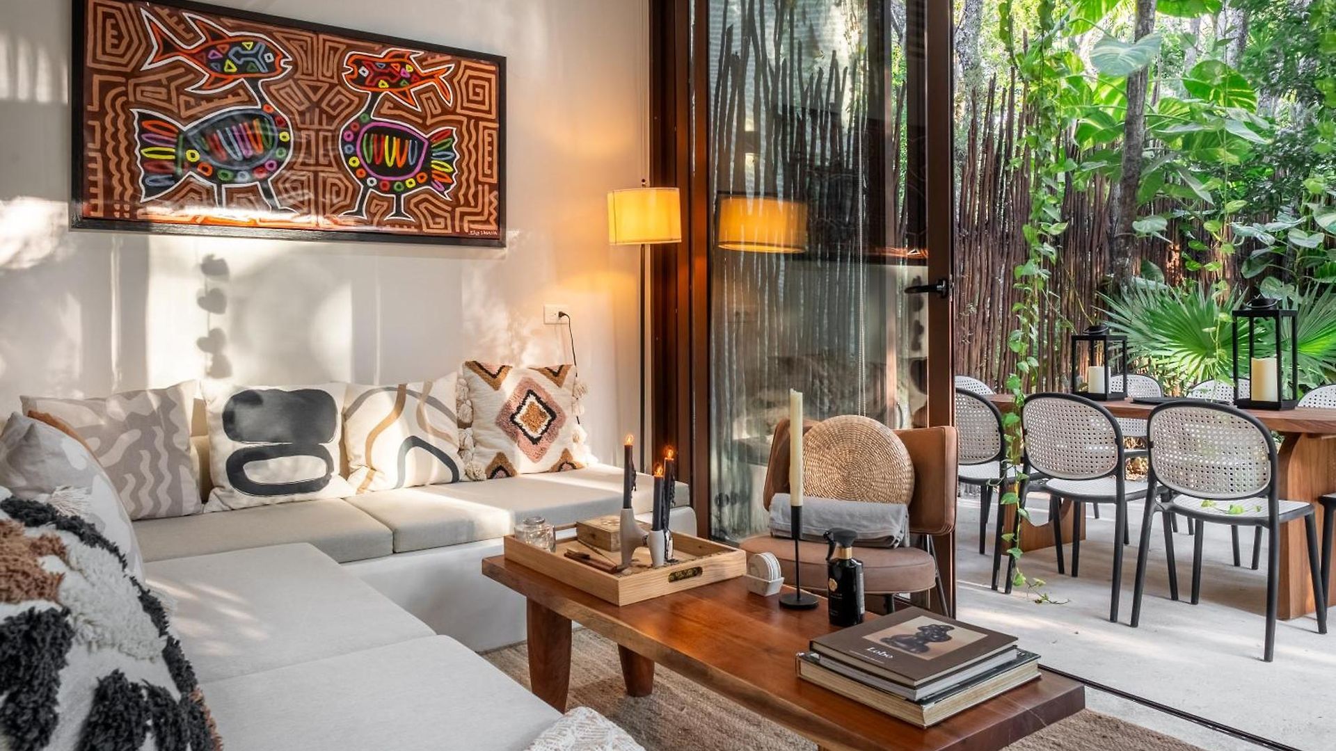 Casa Pepitart House *