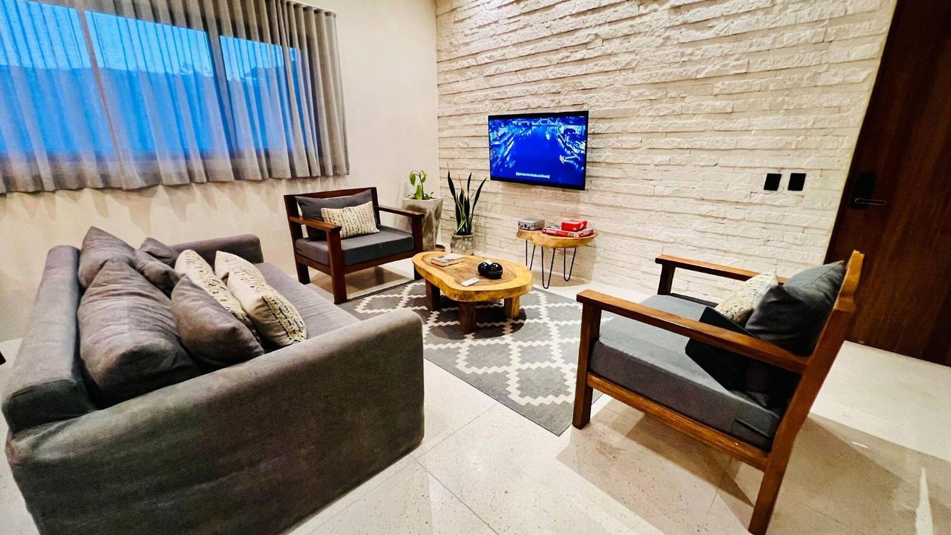 Villa 4 Bedroom Deluxe Penthouse With Private Roof Garden With Pool In Aldea Zama Tikal 17