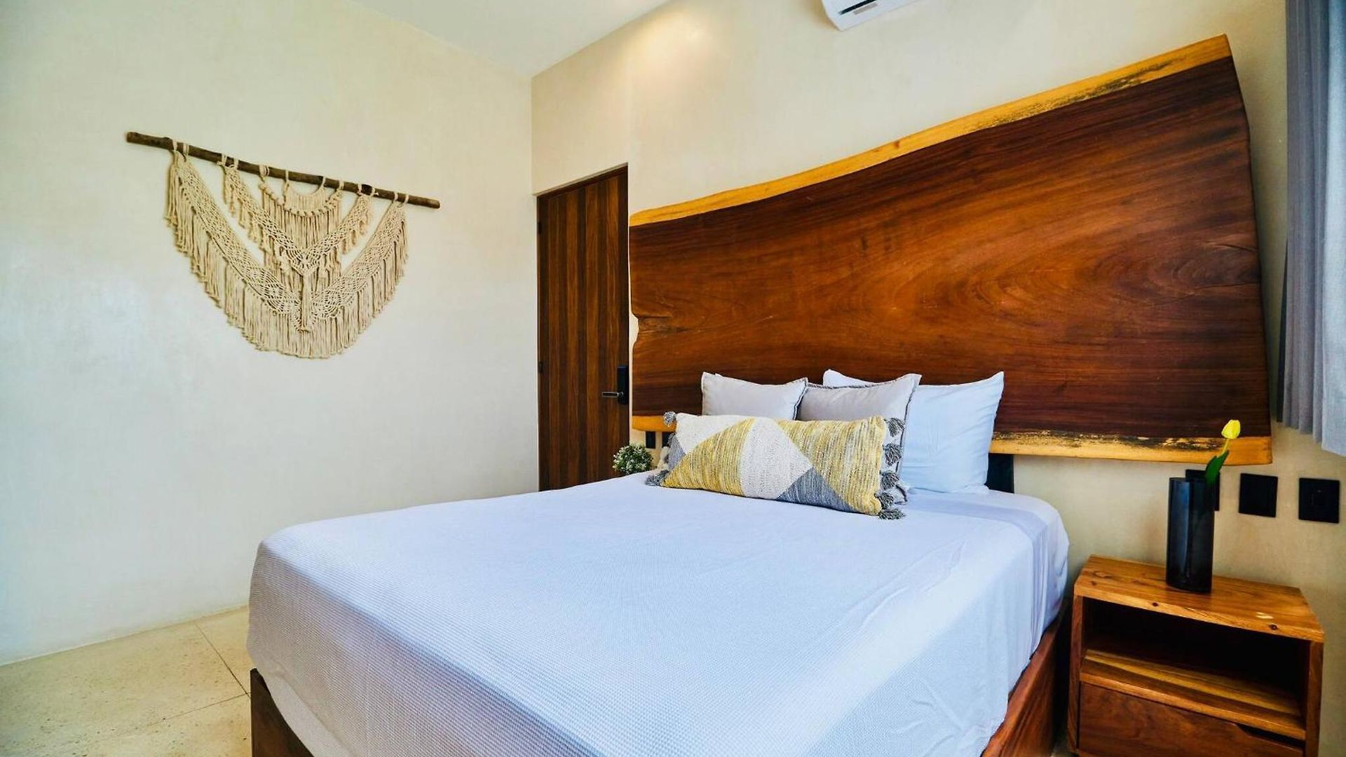 Villa 4 Bedroom Deluxe Penthouse With Private Roof Garden With Pool In Aldea Zama Tikal 17 Tulum