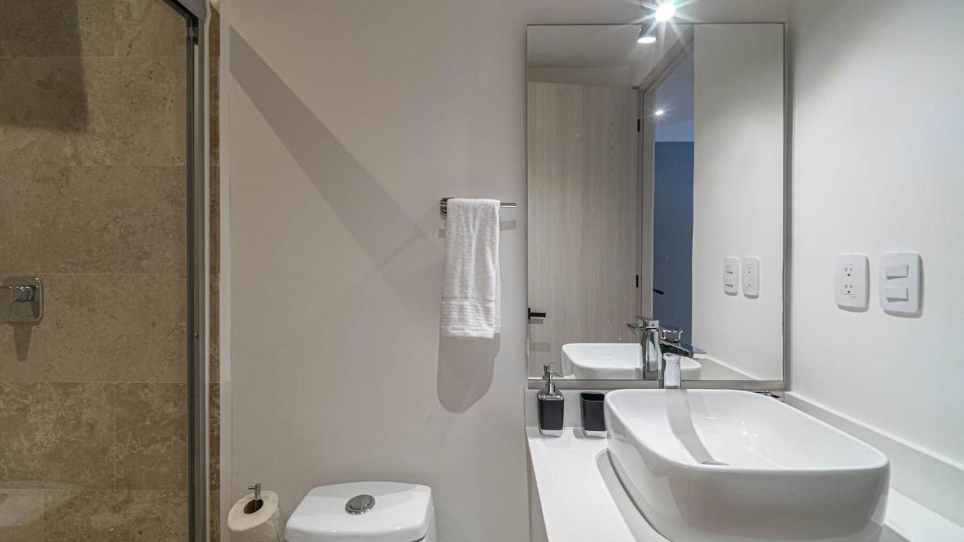 2-bedroom With Pool Parques Zama