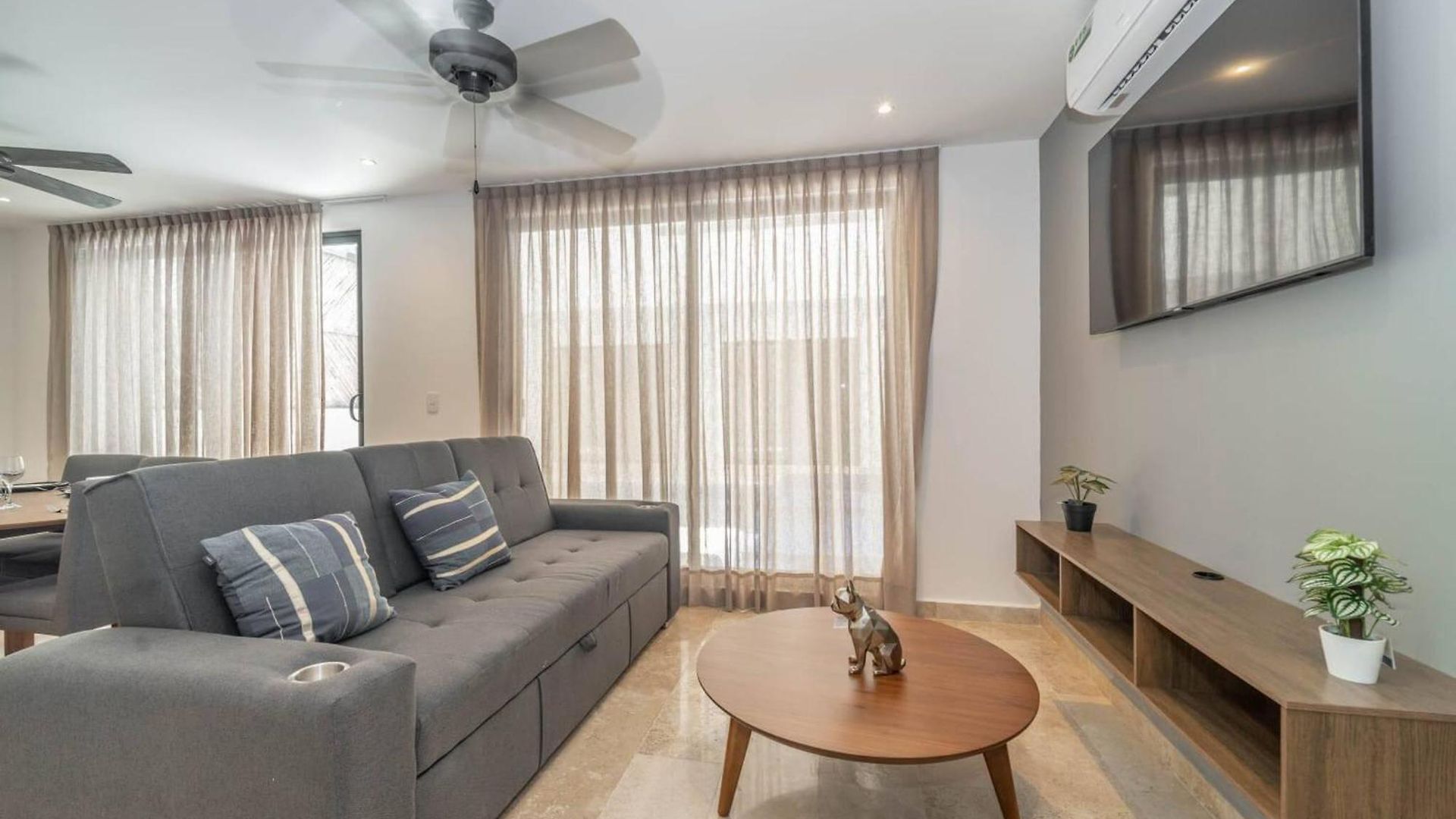 2-bedroom With Pool Parques Zama *