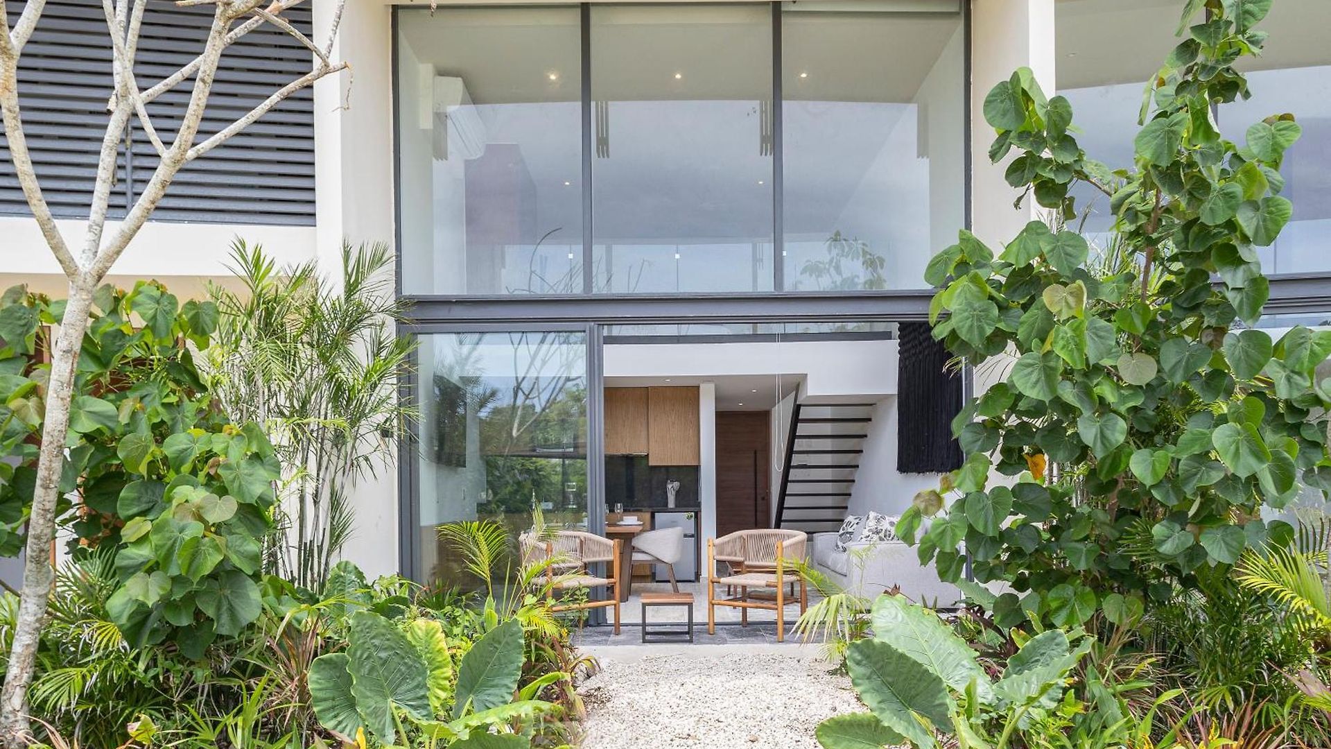 Mistiq Gardens 2