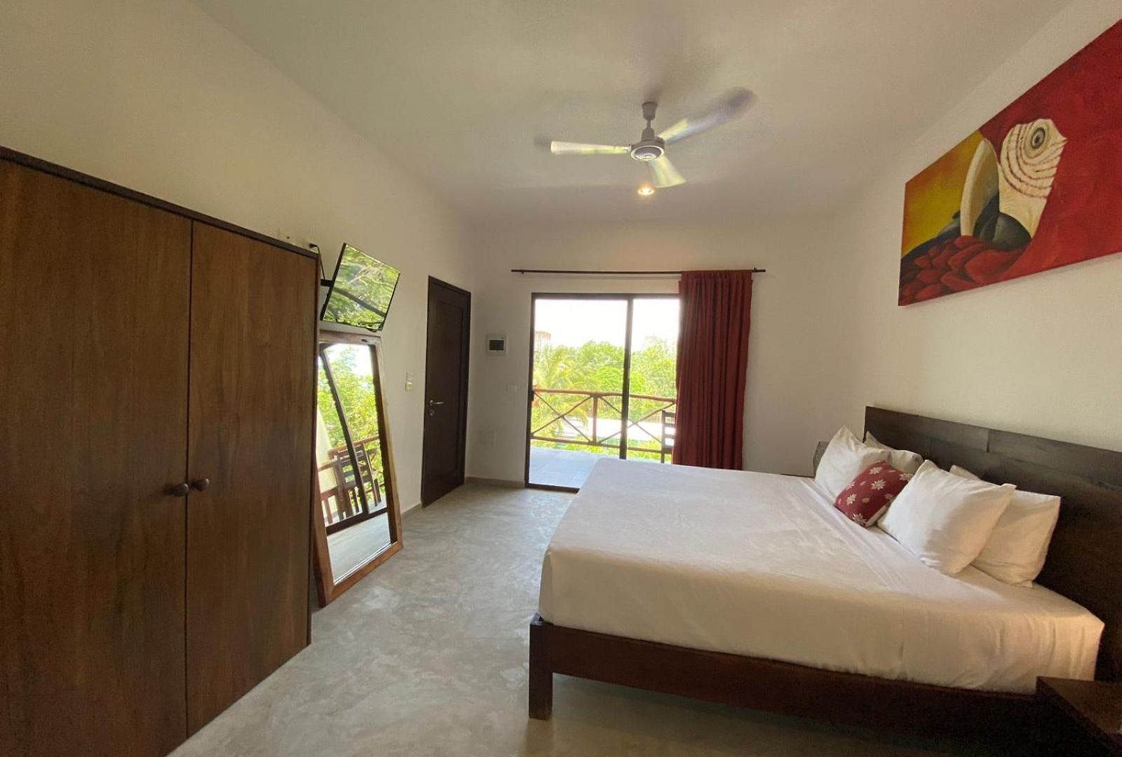 Hotel Basic 3*