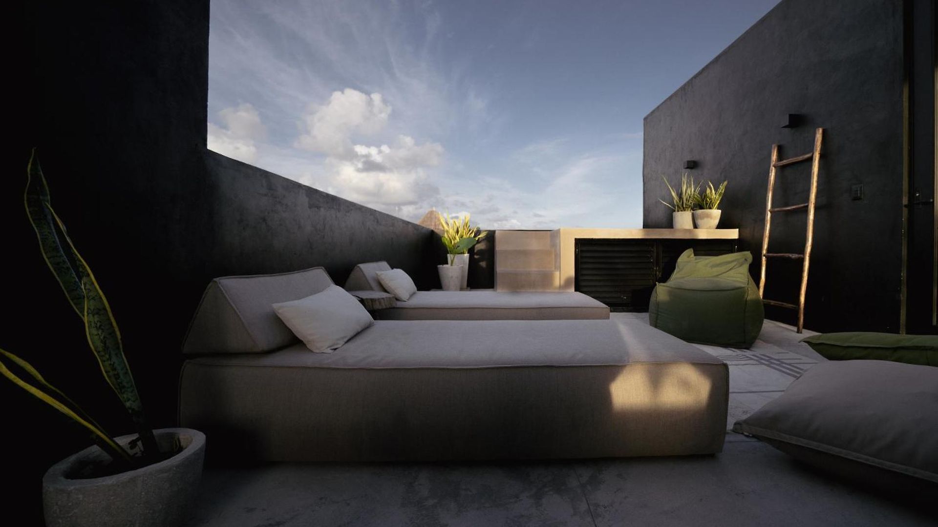 Design Luxury 3br With 3 Pools, Stunning Rooftop, Boho Style, Near Villa
