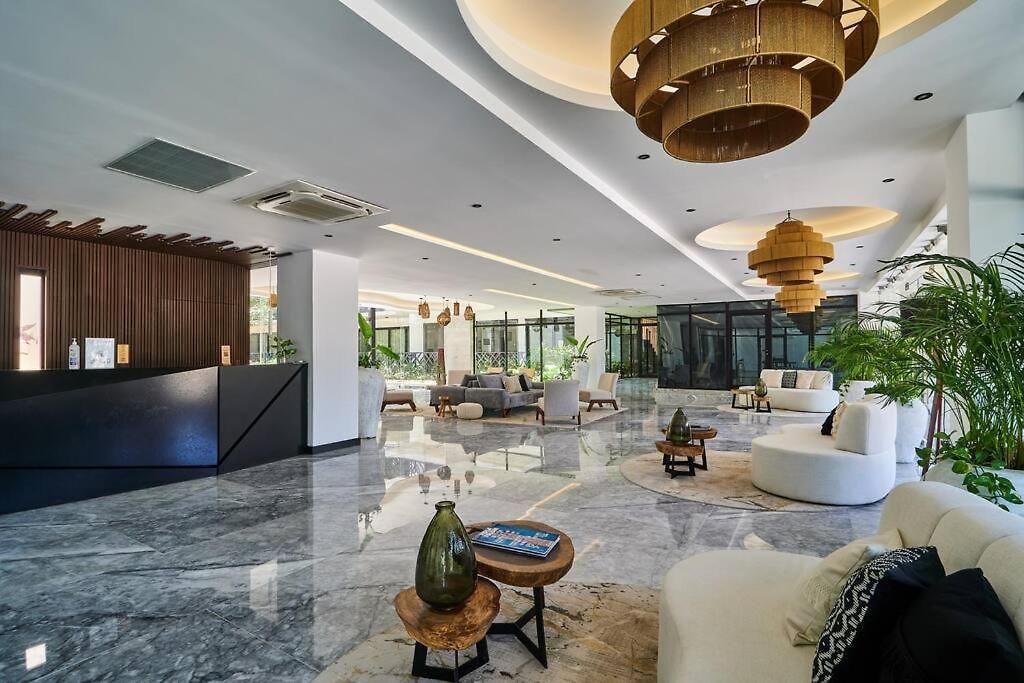 Escape - Stylish Pool, Gym & Parking Apartment Tulum
