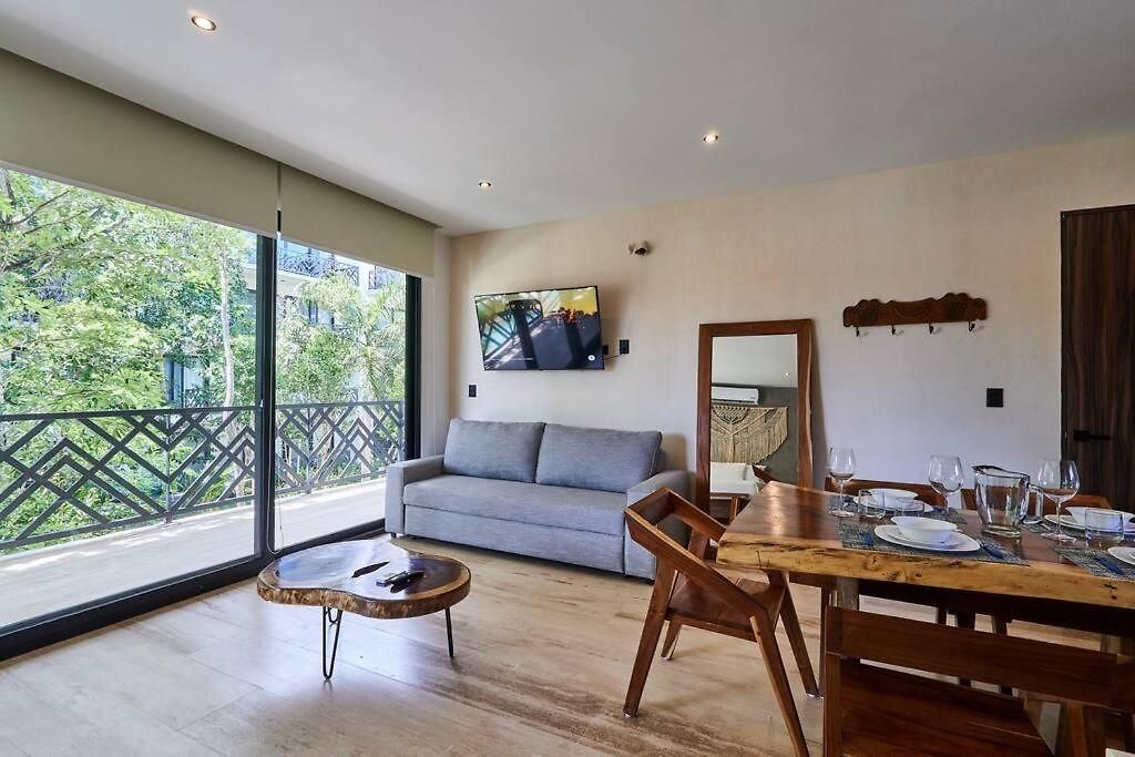 Apartment Escape - Stylish Pool, Gym & Parking Tulum